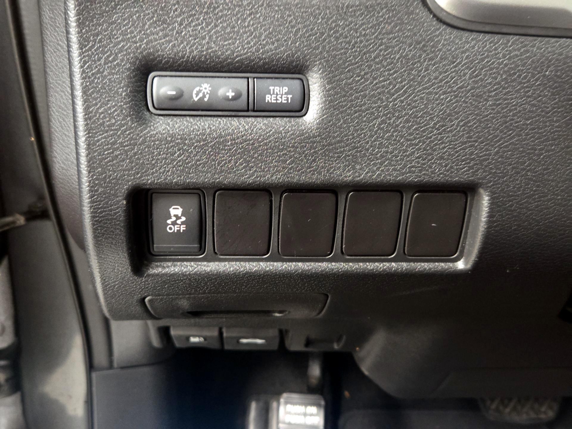 Thumbnail: 2015 Nissan Murano - 13