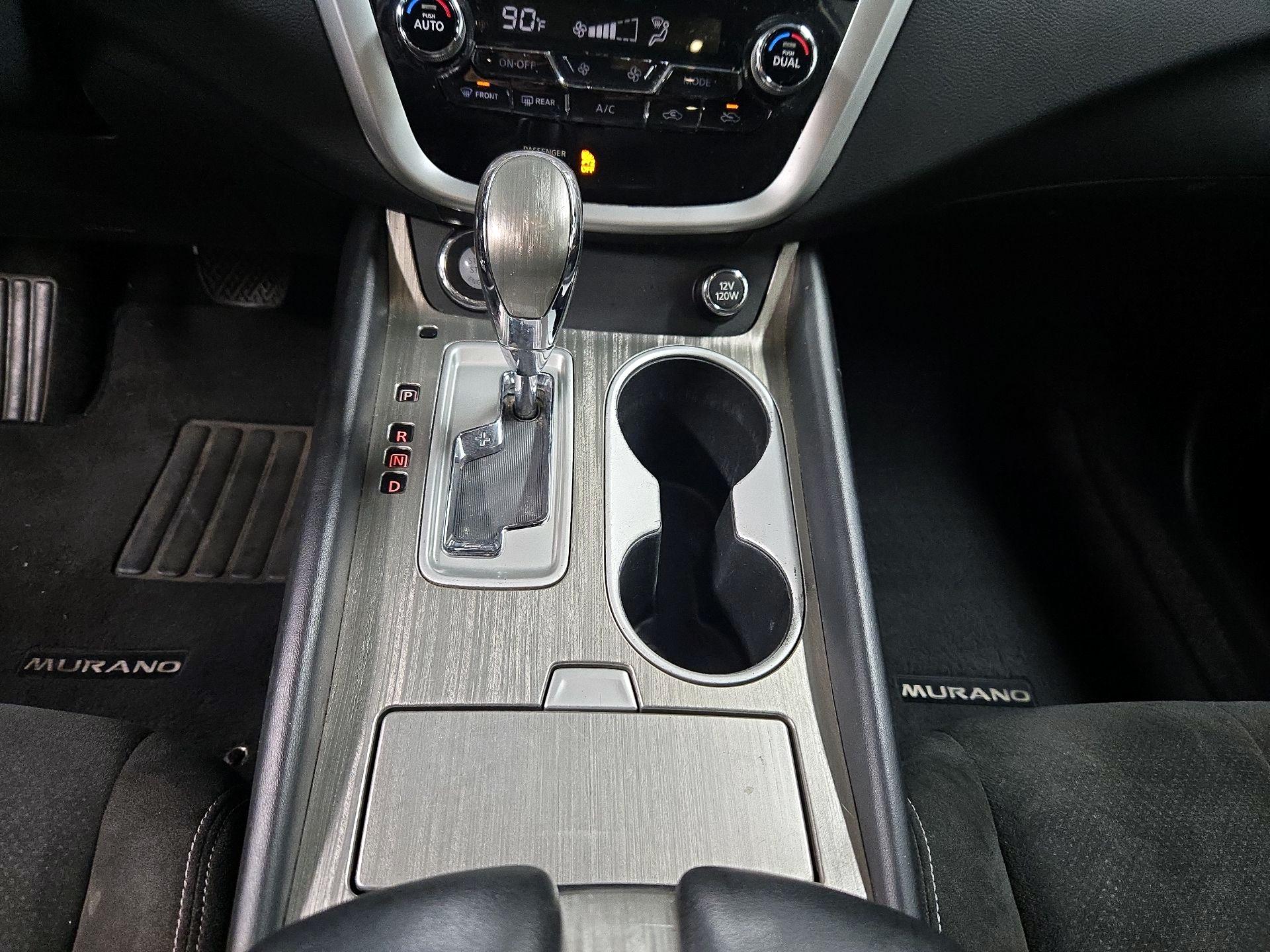 Thumbnail: 2015 Nissan Murano - 18