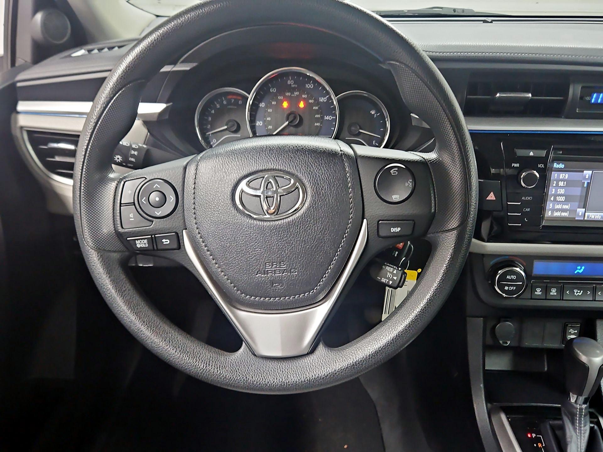 Thumbnail: 2014 Toyota Corolla - 10