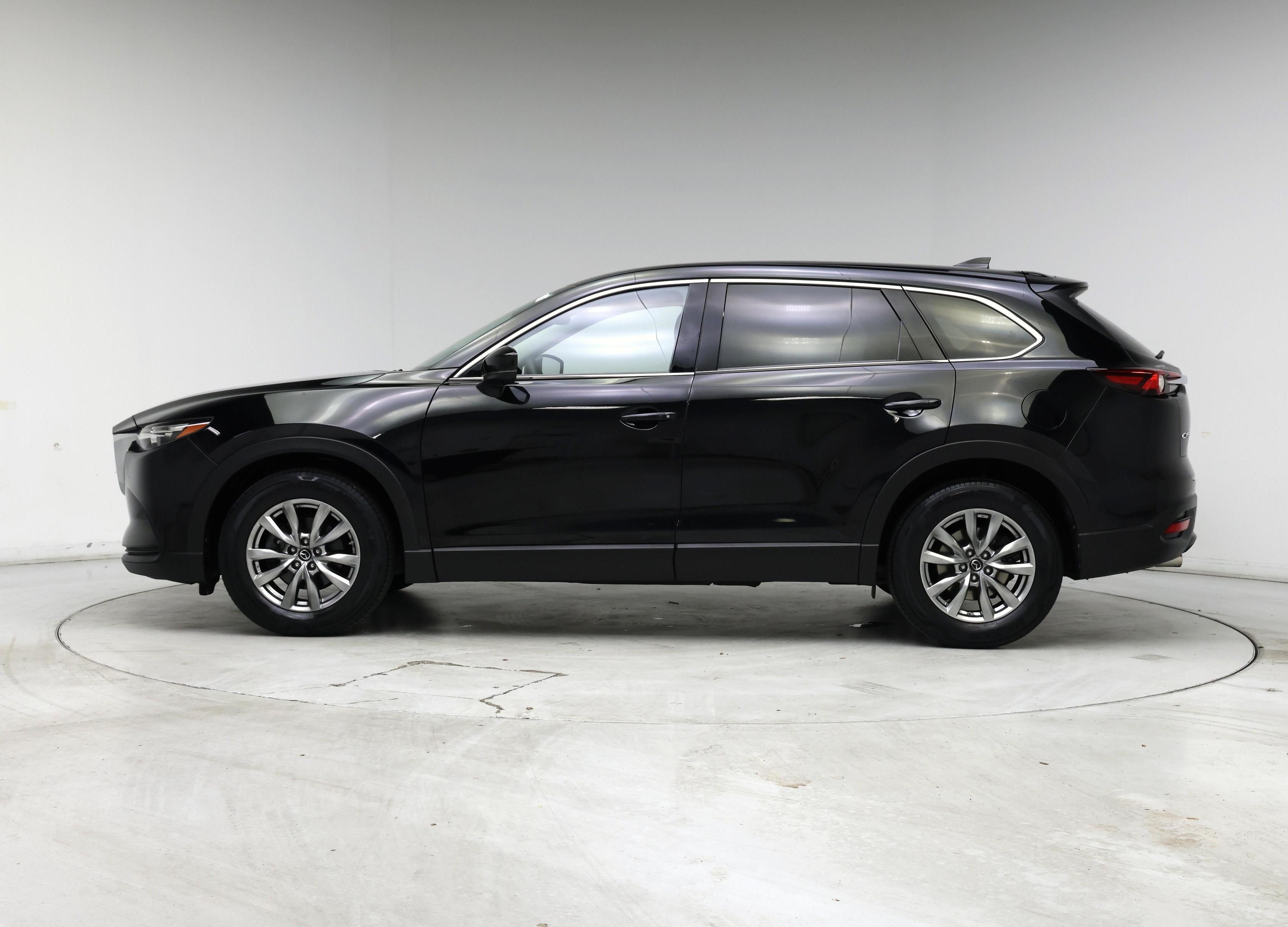 Thumbnail: 2018 Mazda CX-9 - 3