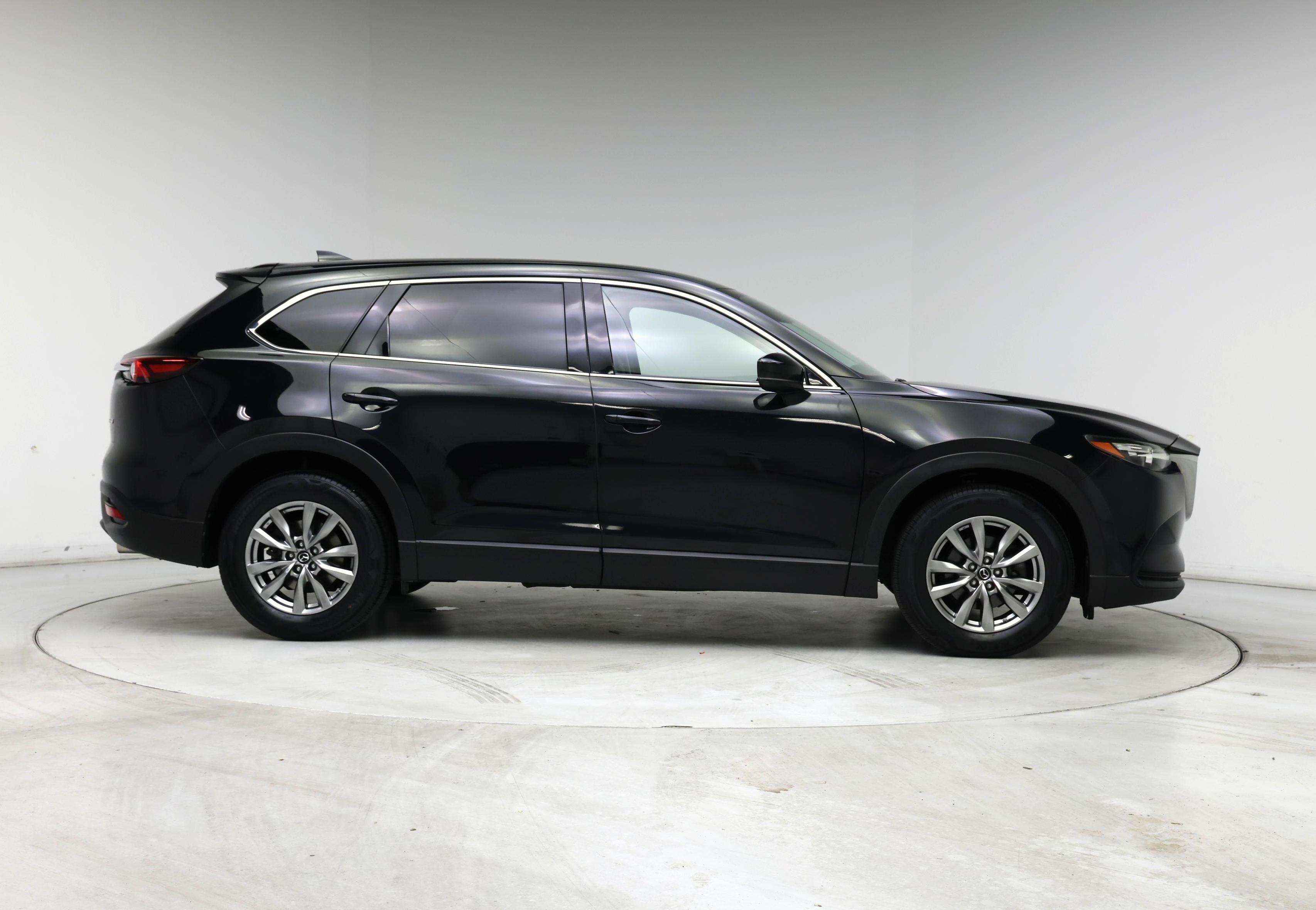 Thumbnail: 2018 Mazda CX-9 - 7