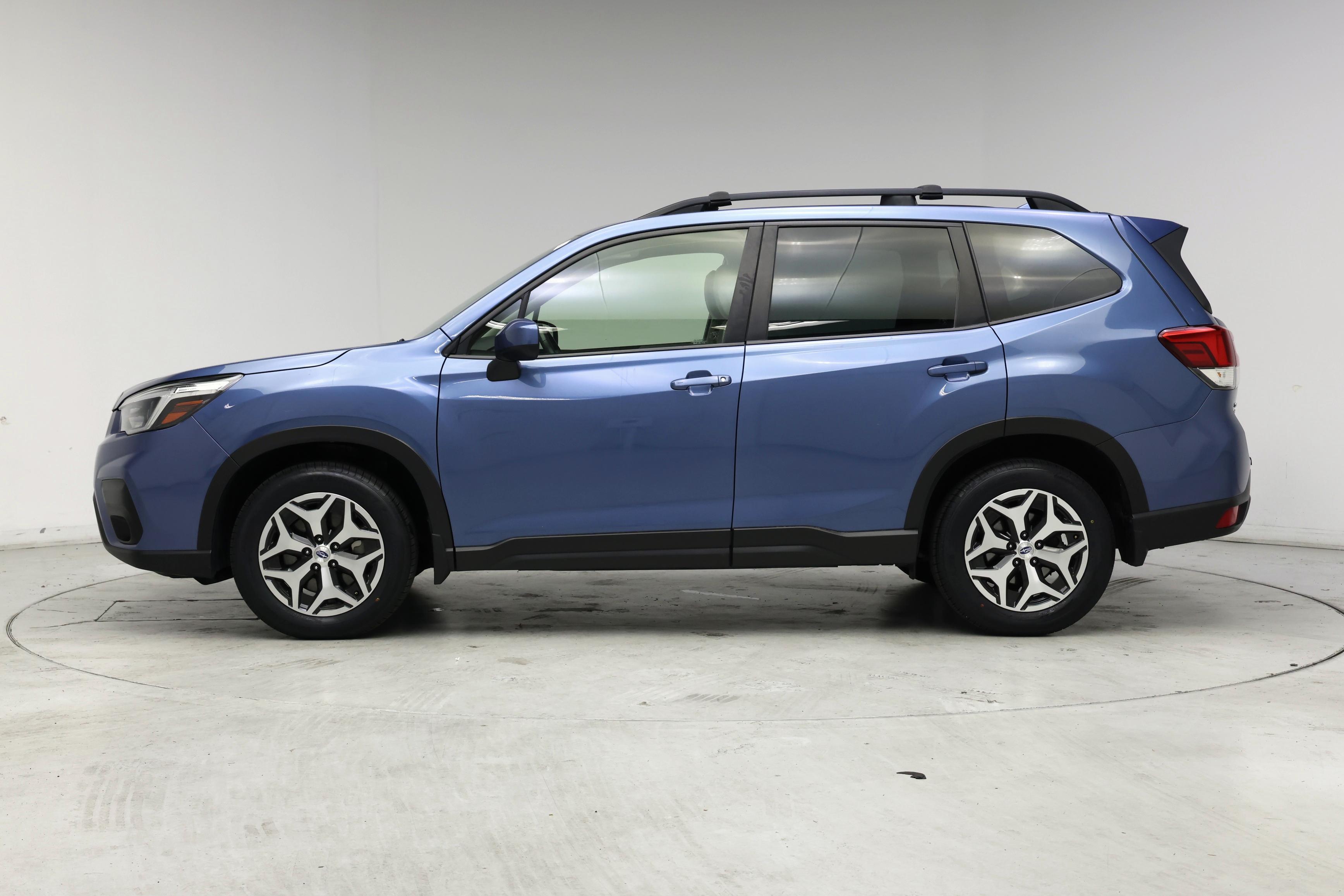 Thumbnail: 2021 Subaru Forester - 3