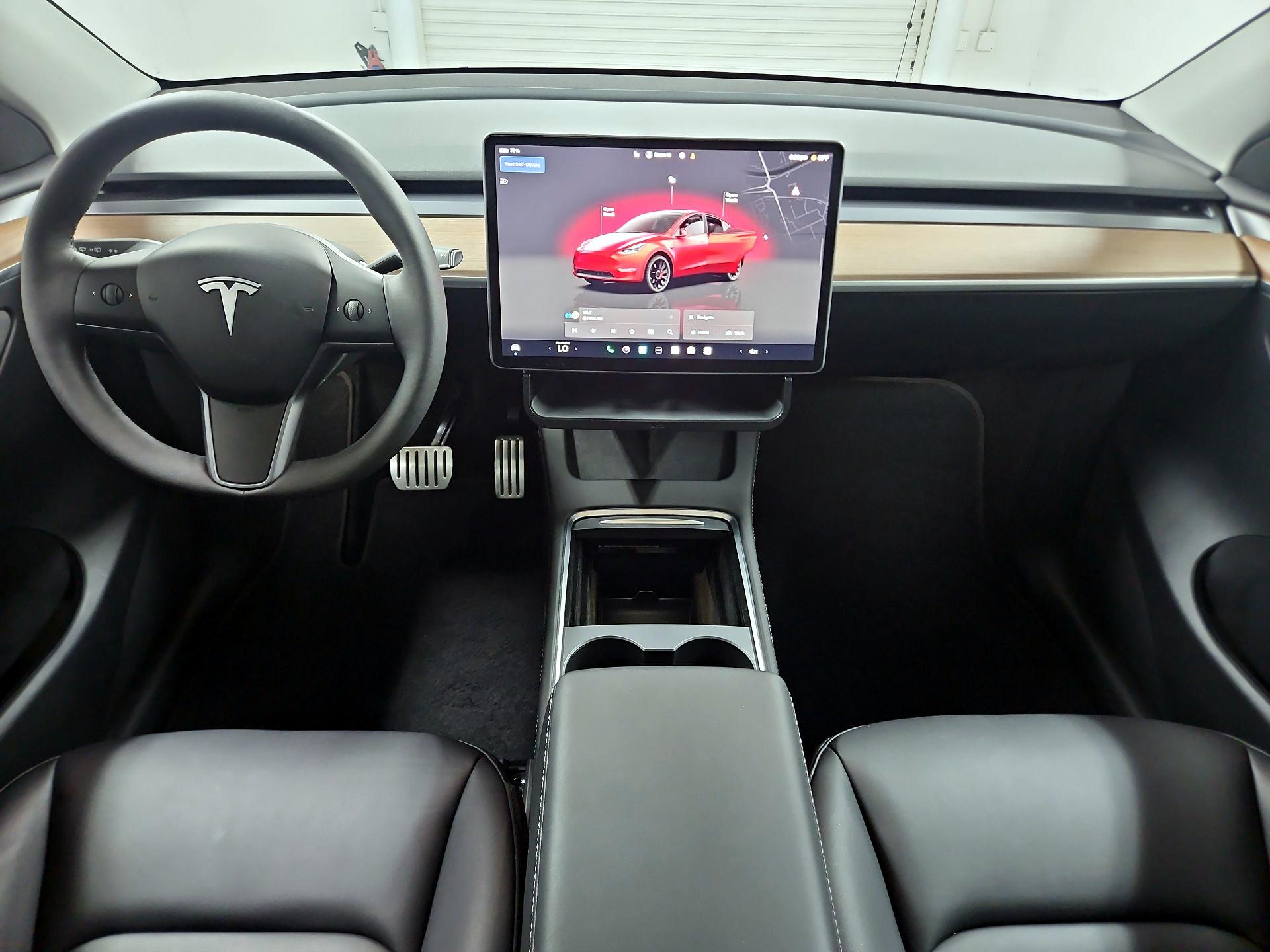 Thumbnail: 2024 Tesla Model Y - 9