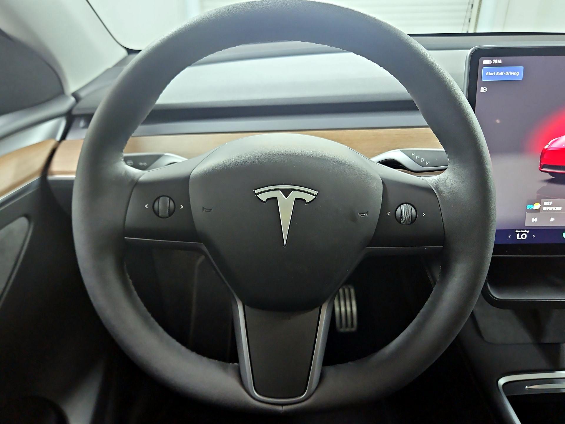 Thumbnail: 2024 Tesla Model Y - 10