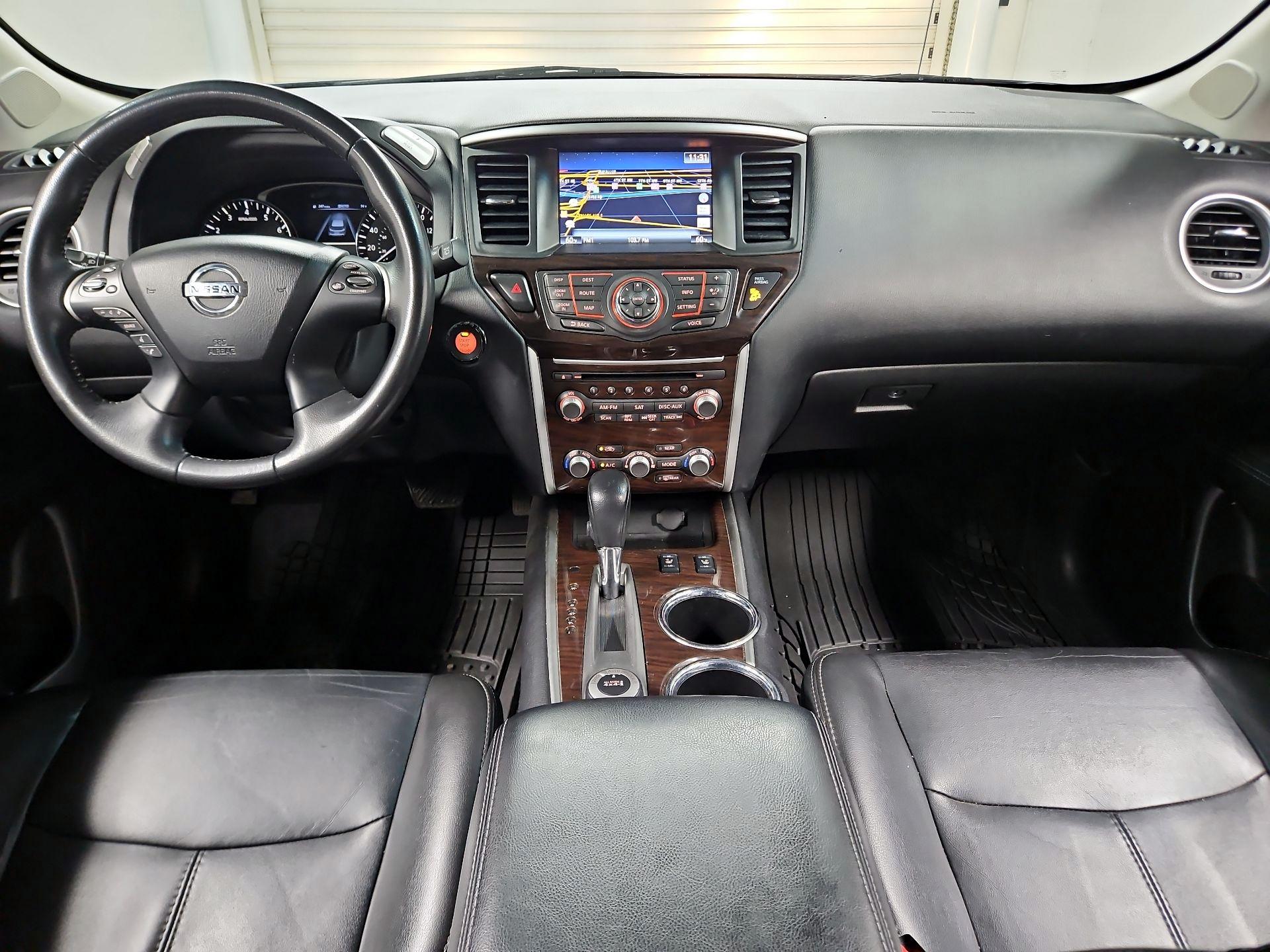 Thumbnail: 2014 Nissan Pathfinder - 9