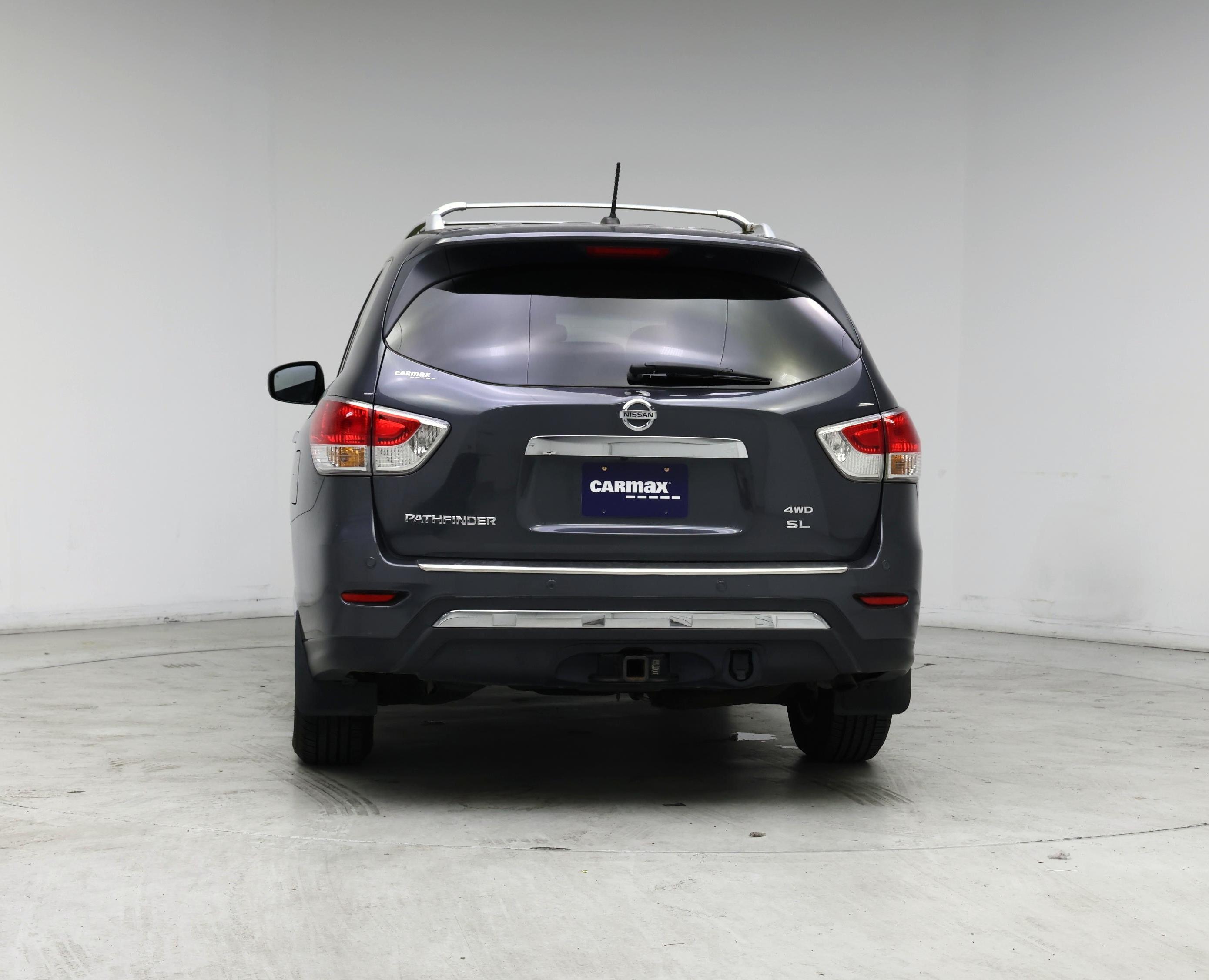 Thumbnail: 2014 Nissan Pathfinder - 6