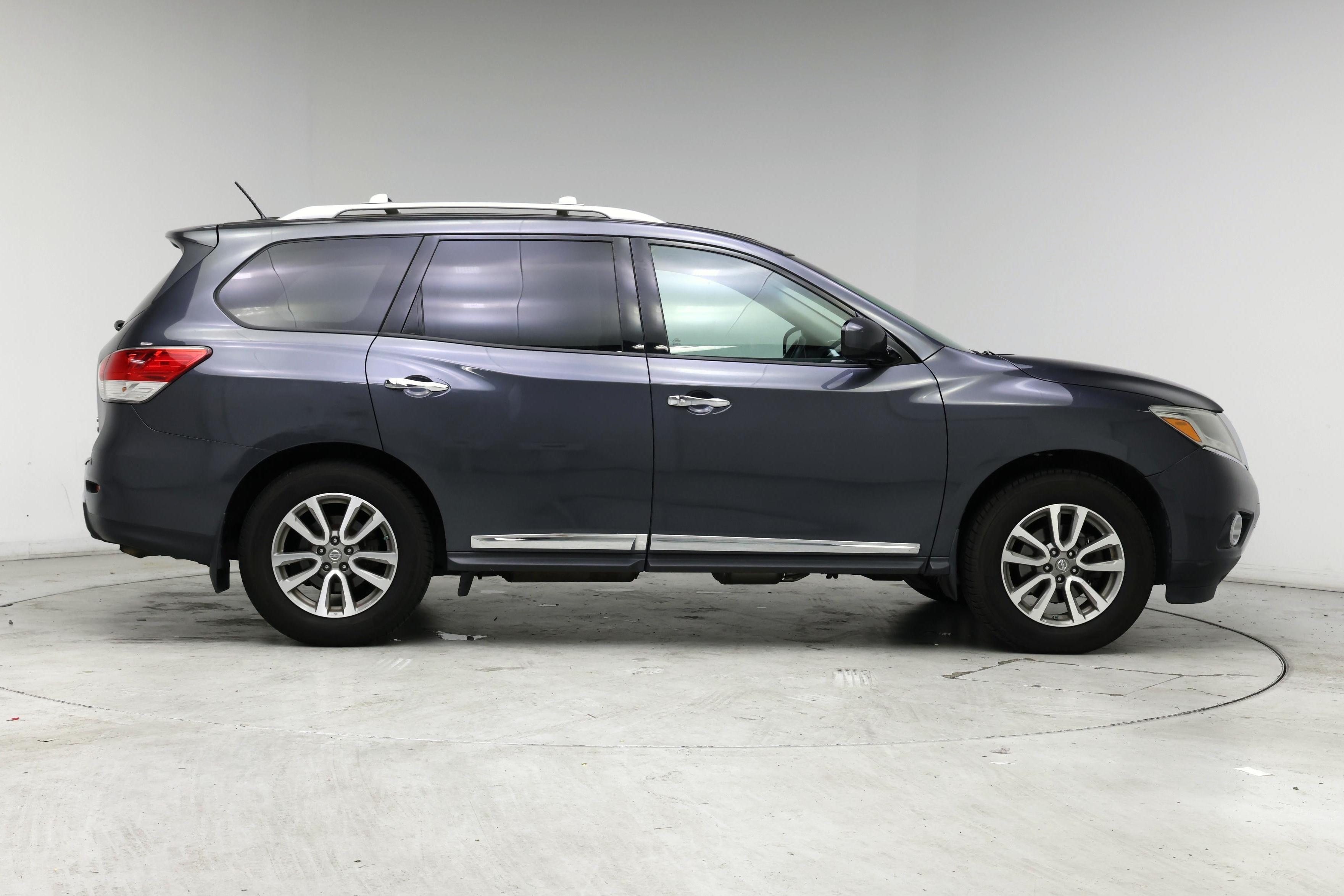 Thumbnail: 2014 Nissan Pathfinder - 7