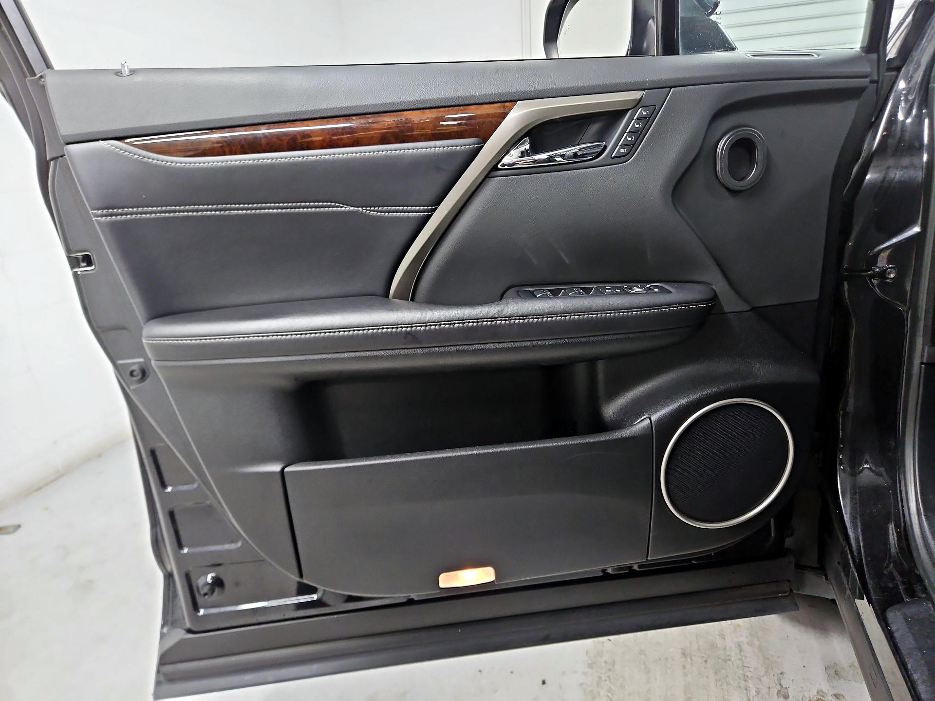 Thumbnail: 2016 Lexus RX - 12