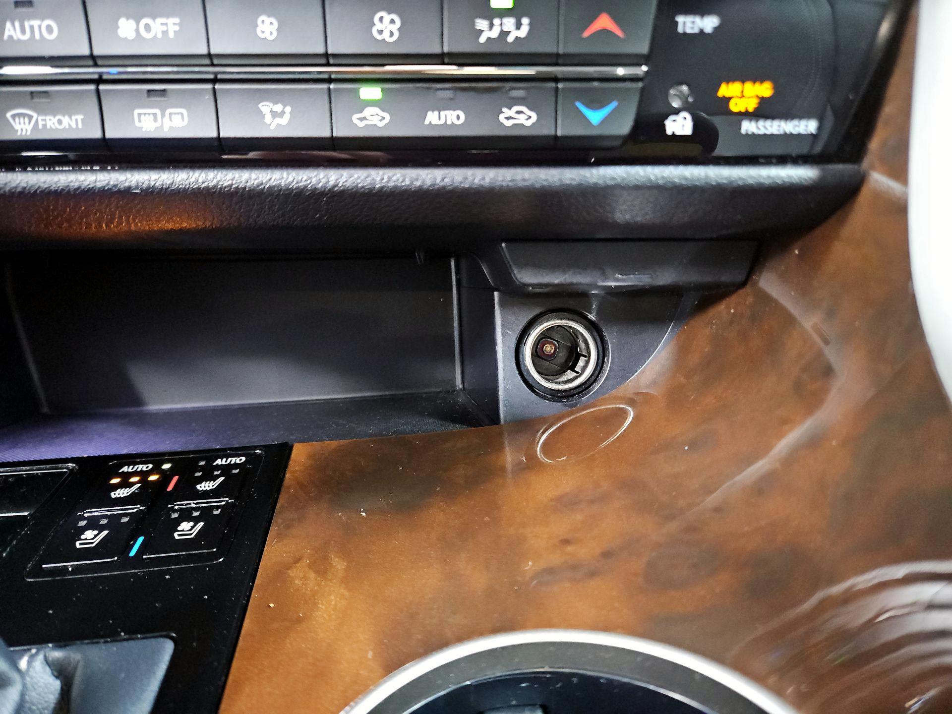 Thumbnail: 2016 Lexus RX - 19