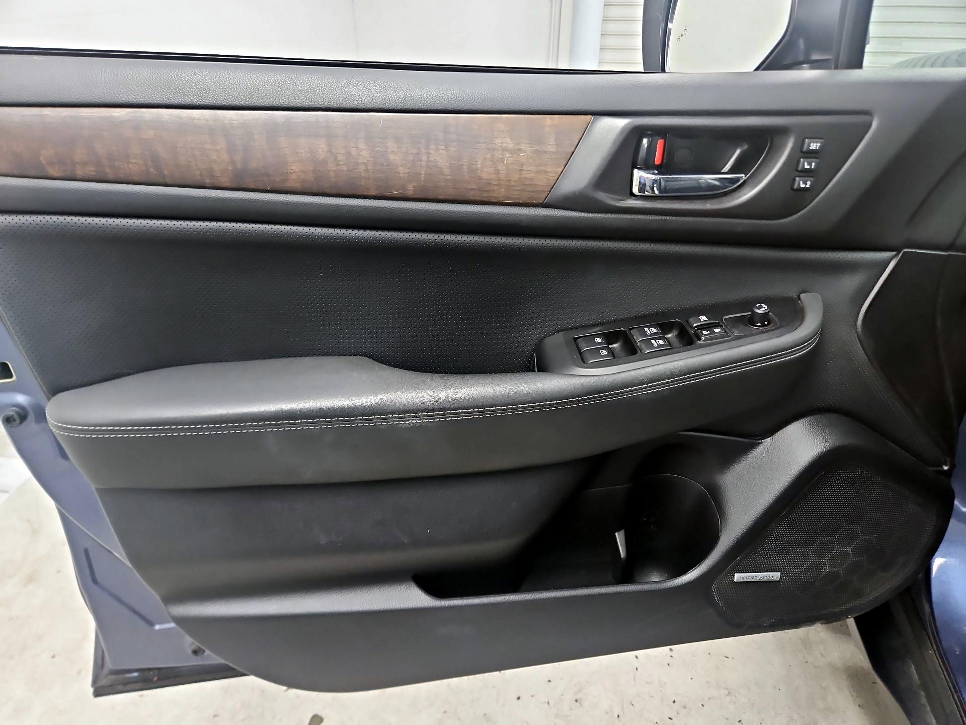 Thumbnail: 2017 Subaru Outback - 12