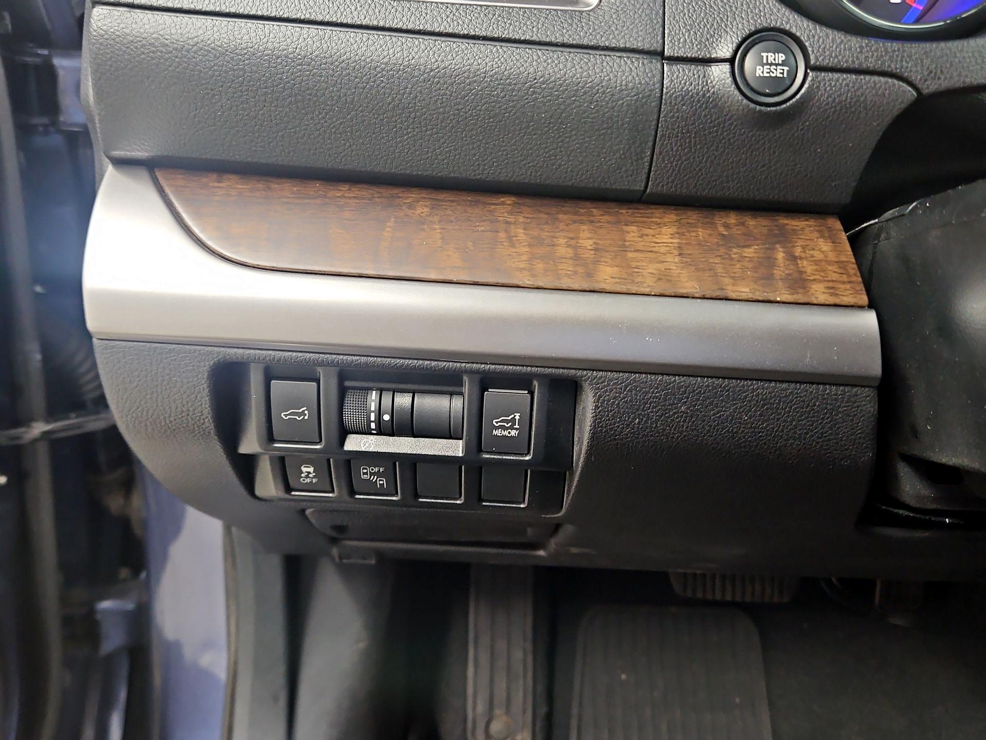 Thumbnail: 2017 Subaru Outback - 14