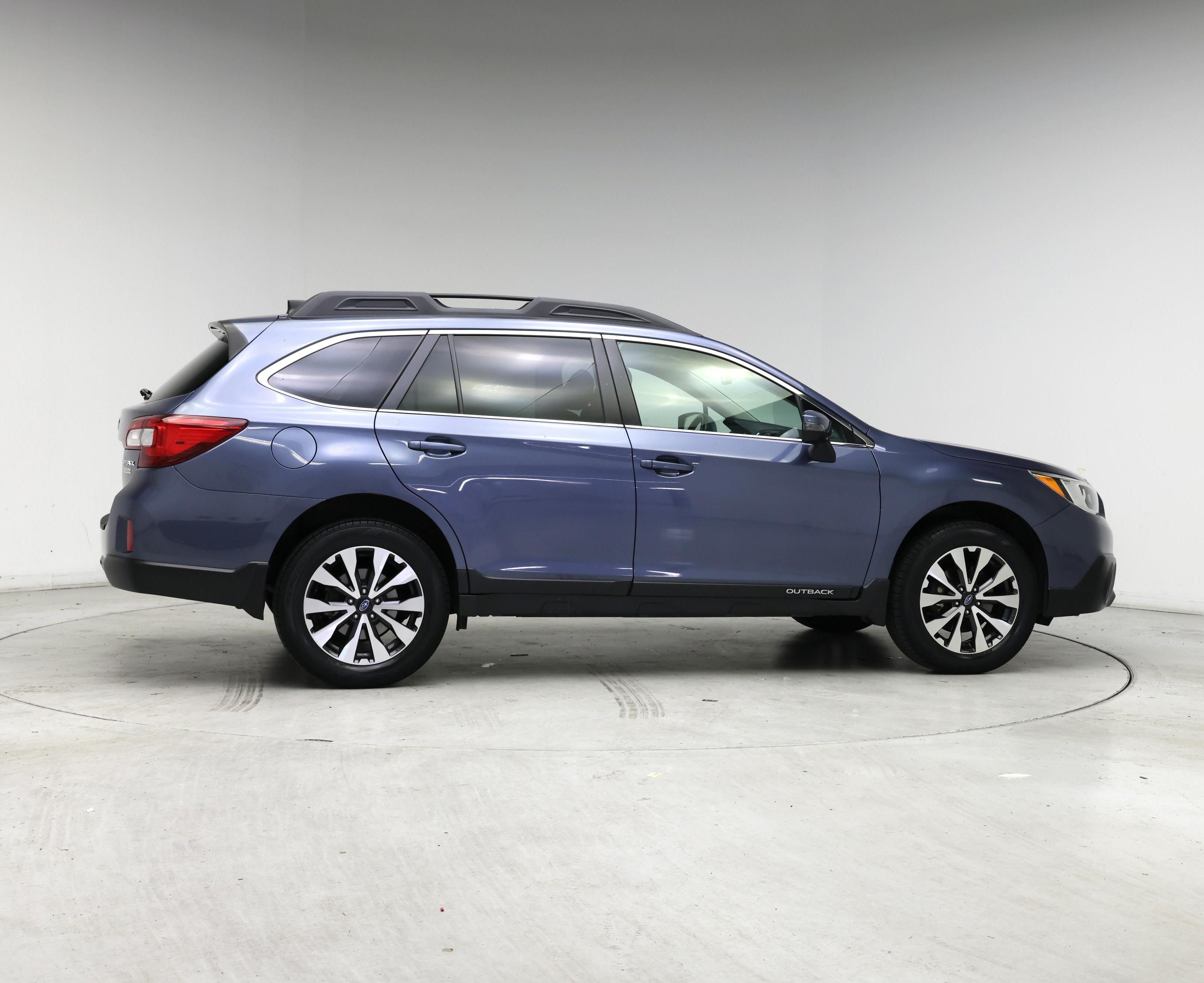 Thumbnail: 2017 Subaru Outback - 7
