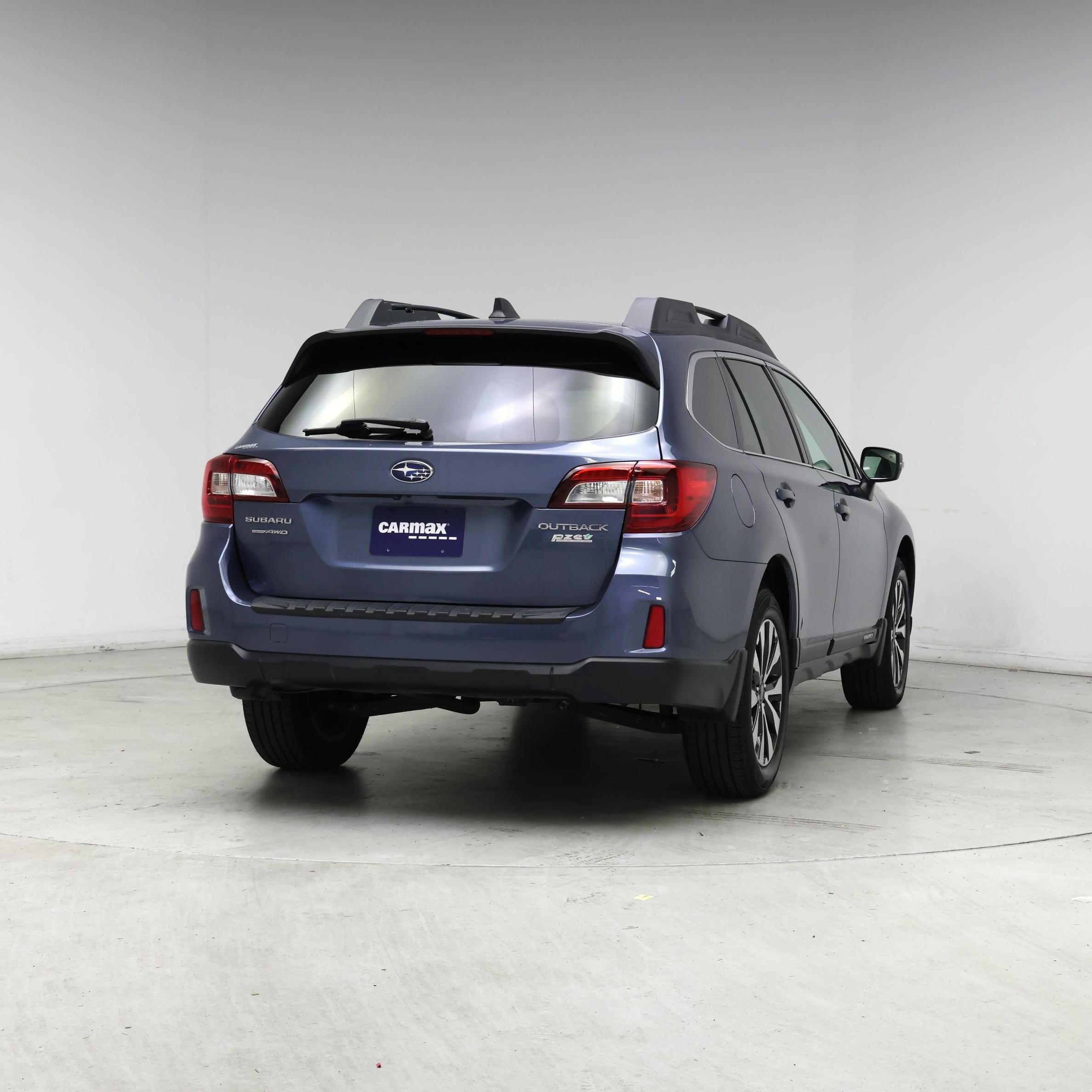 Thumbnail: 2017 Subaru Outback - 8