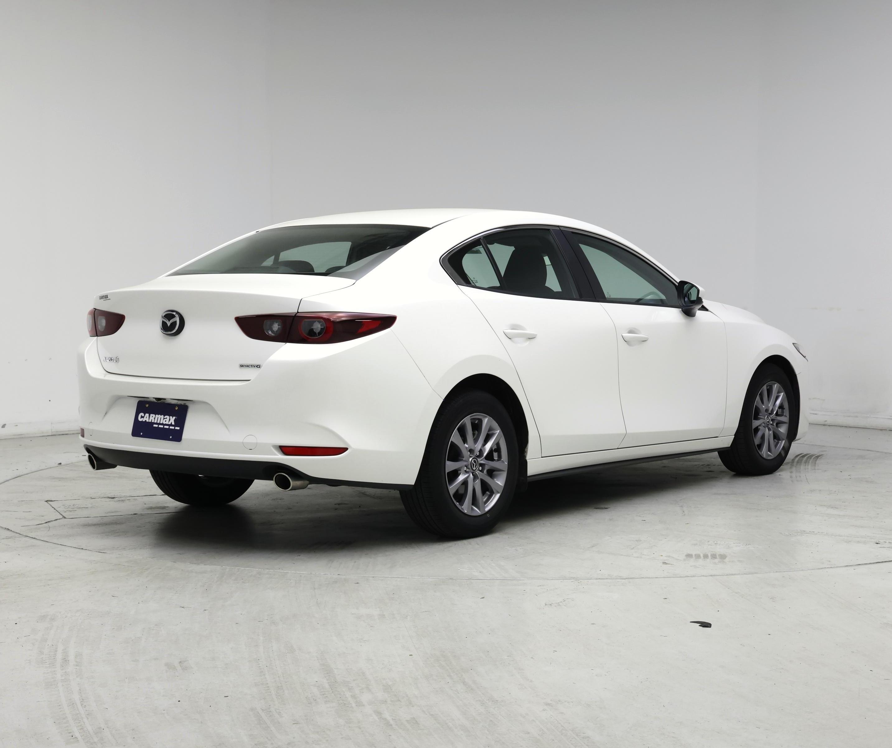 Thumbnail: 2022 Mazda Mazda3 - 8