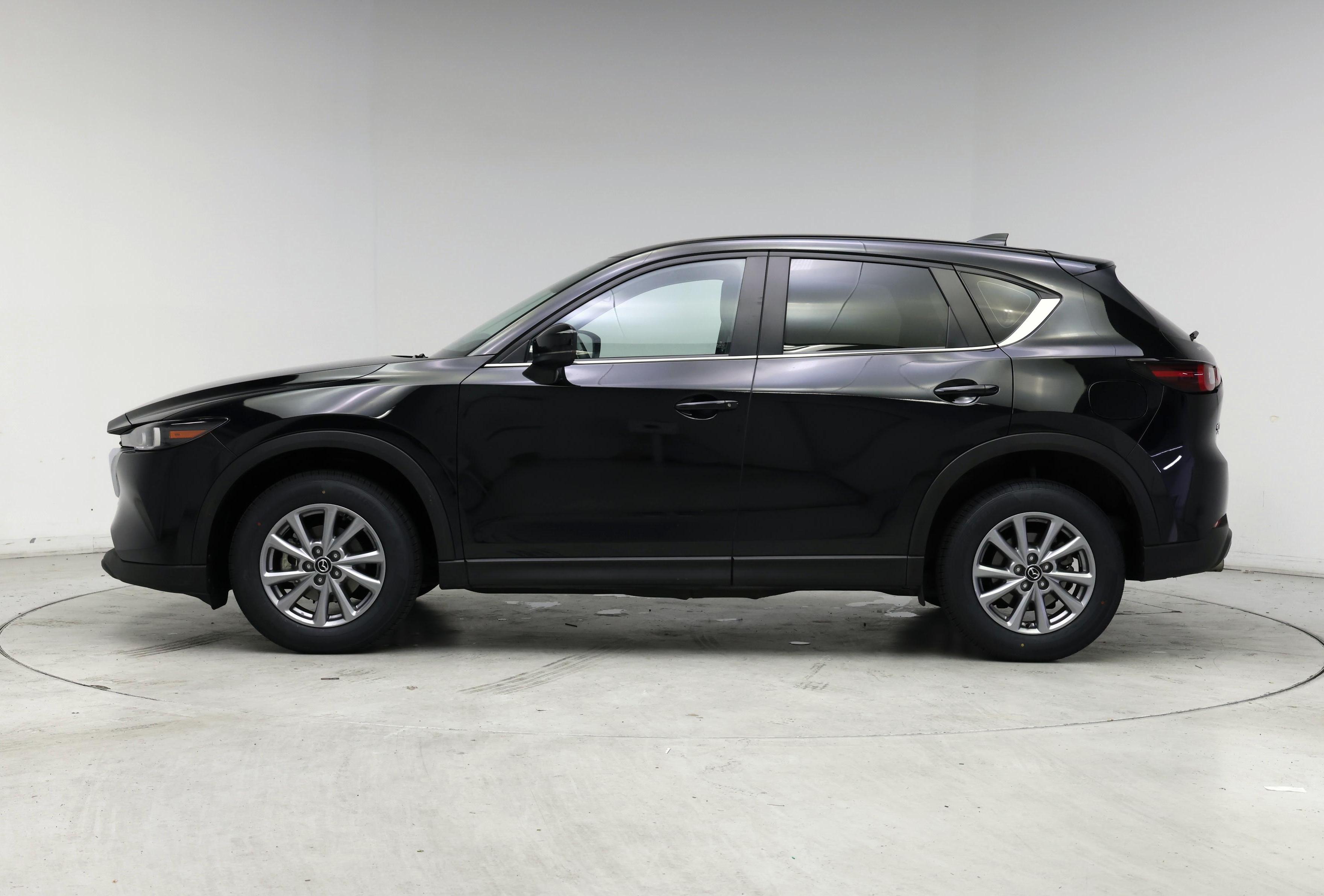 Thumbnail: 2022 Mazda CX-5 - 3