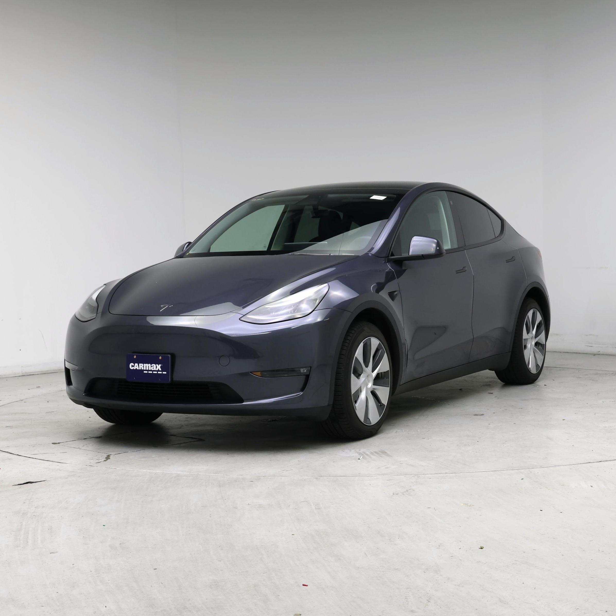 Thumbnail: 2023 Tesla Model Y - 4