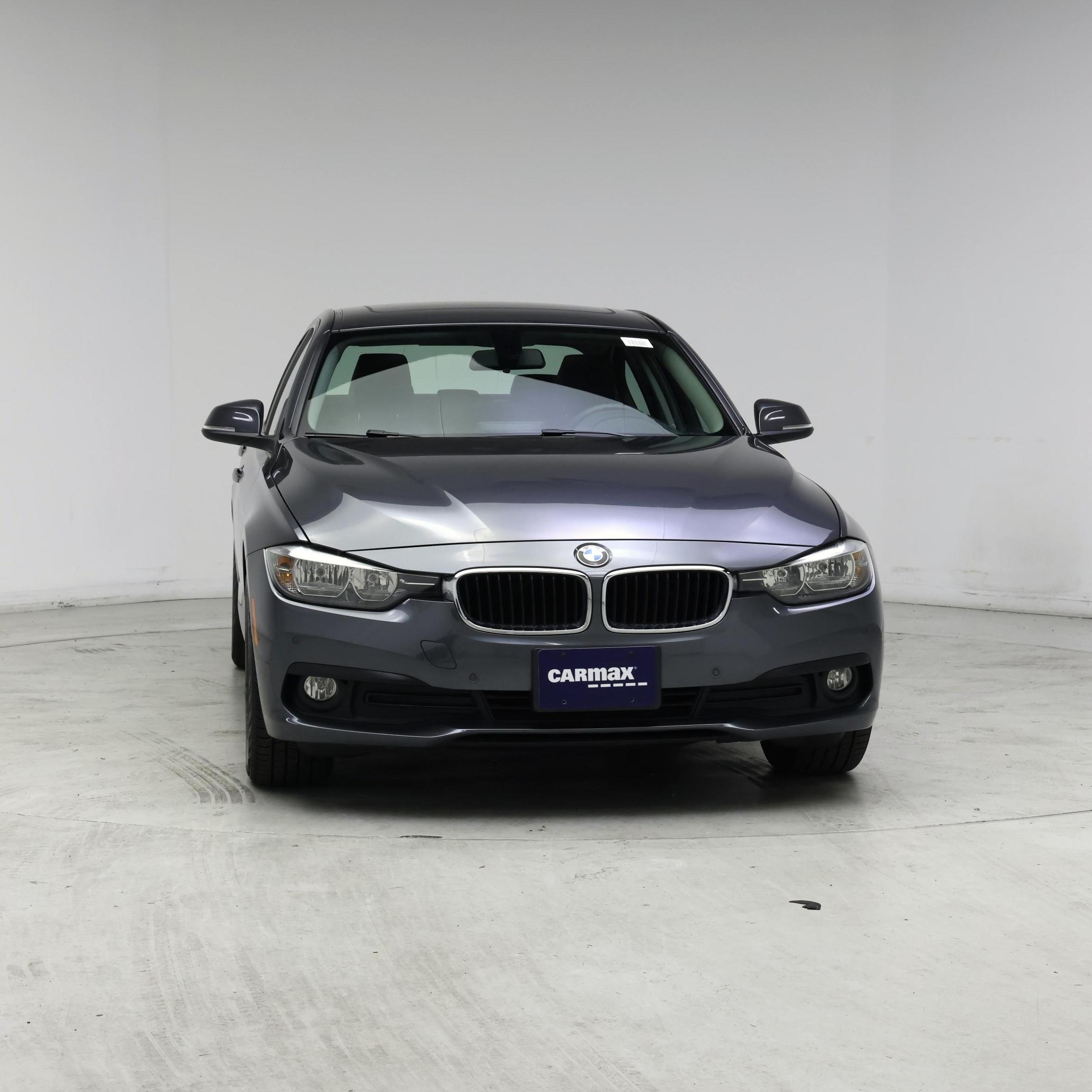 Thumbnail: 2016 BMW 3 Series - 5