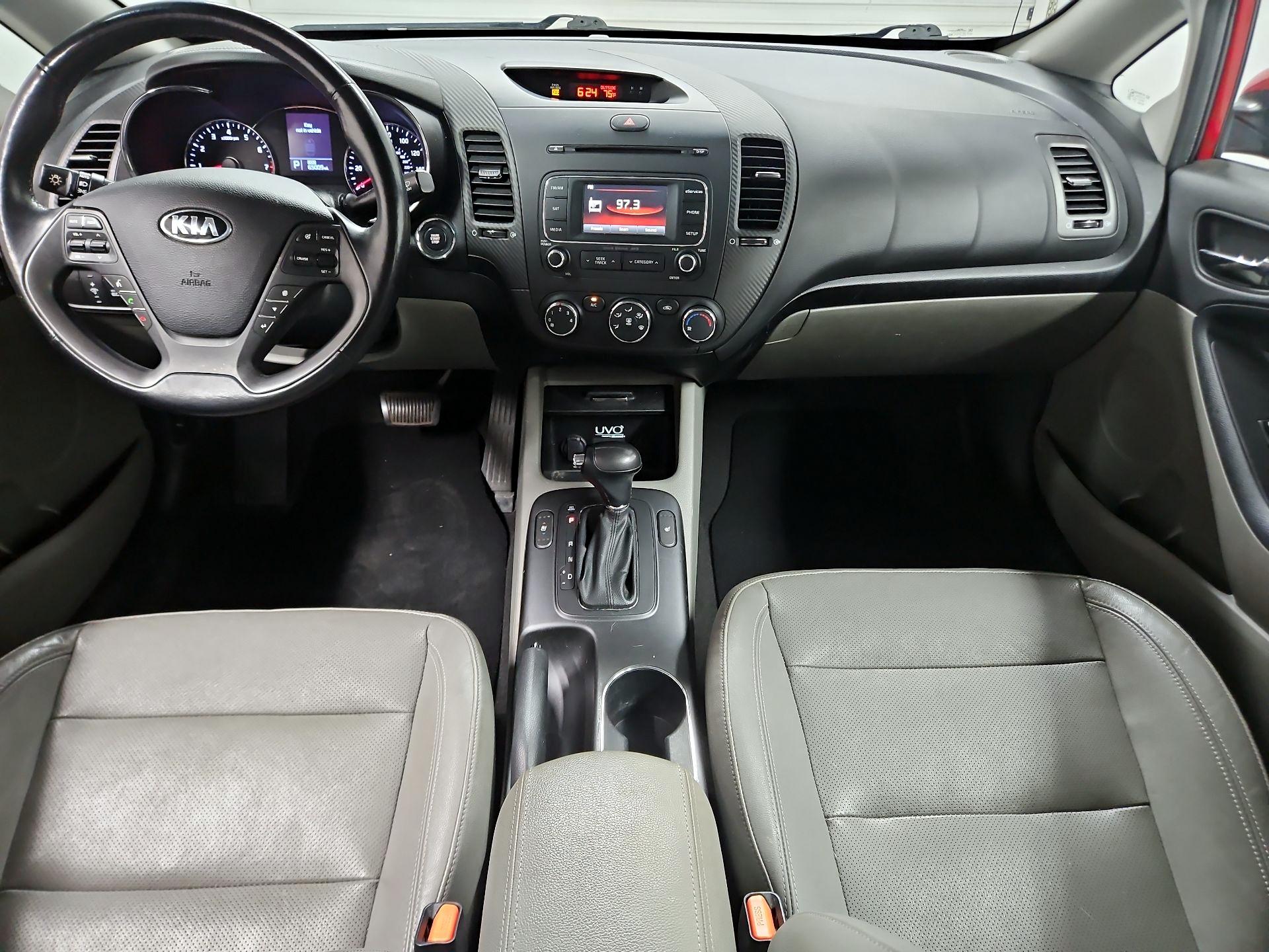 Thumbnail: 2015 Kia Forte - 9