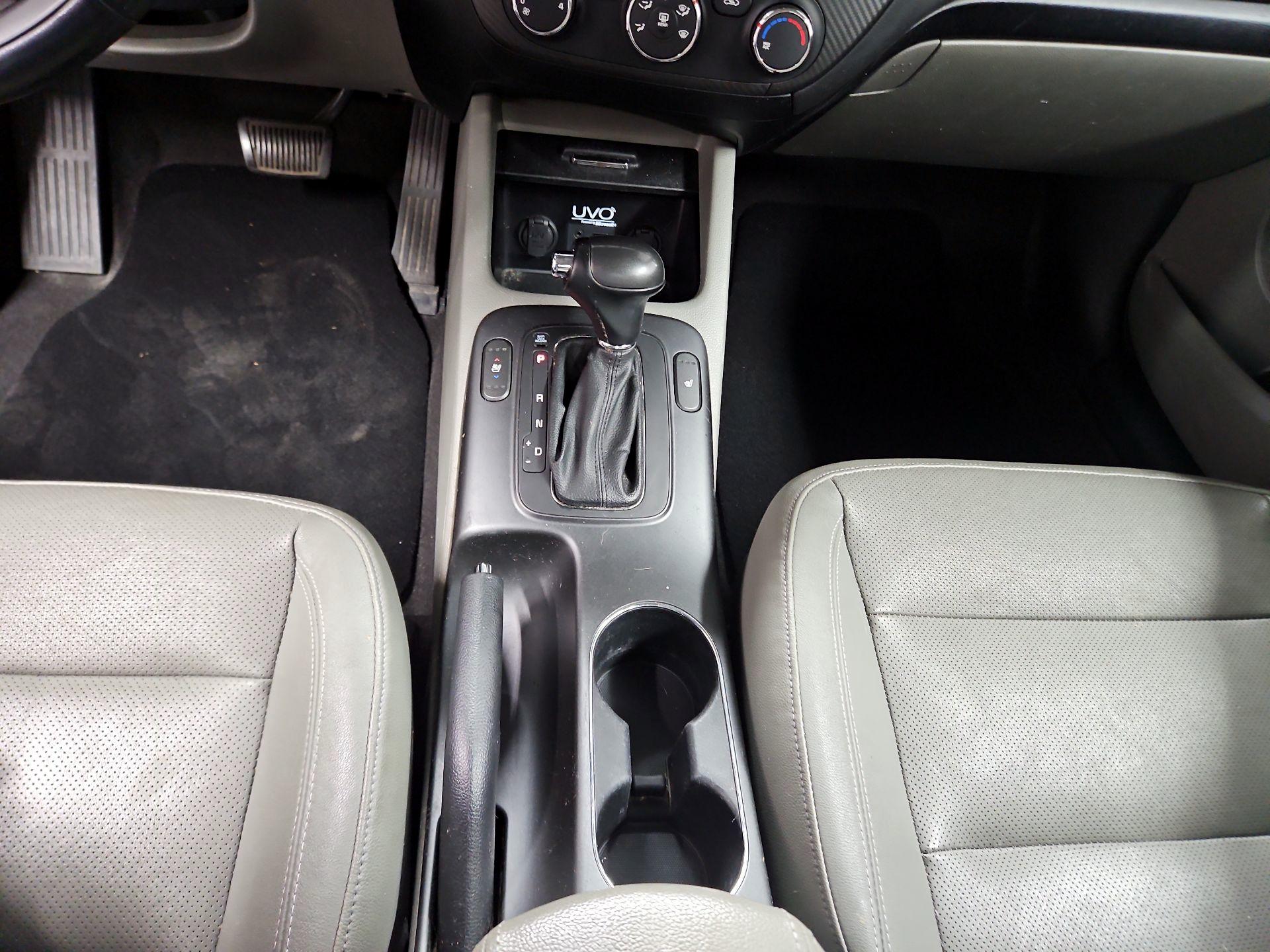 Thumbnail: 2015 Kia Forte - 17