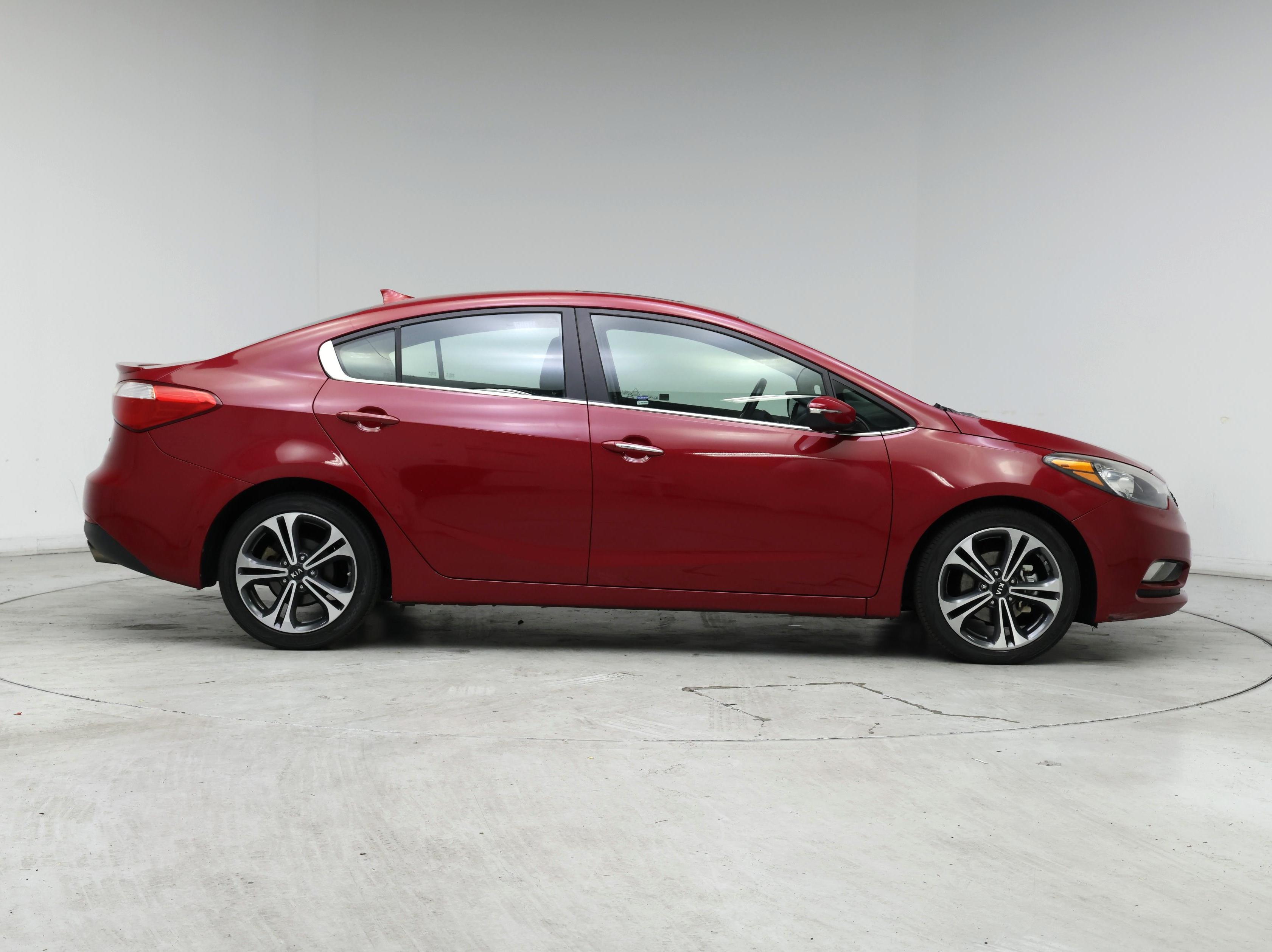 Thumbnail: 2015 Kia Forte - 7