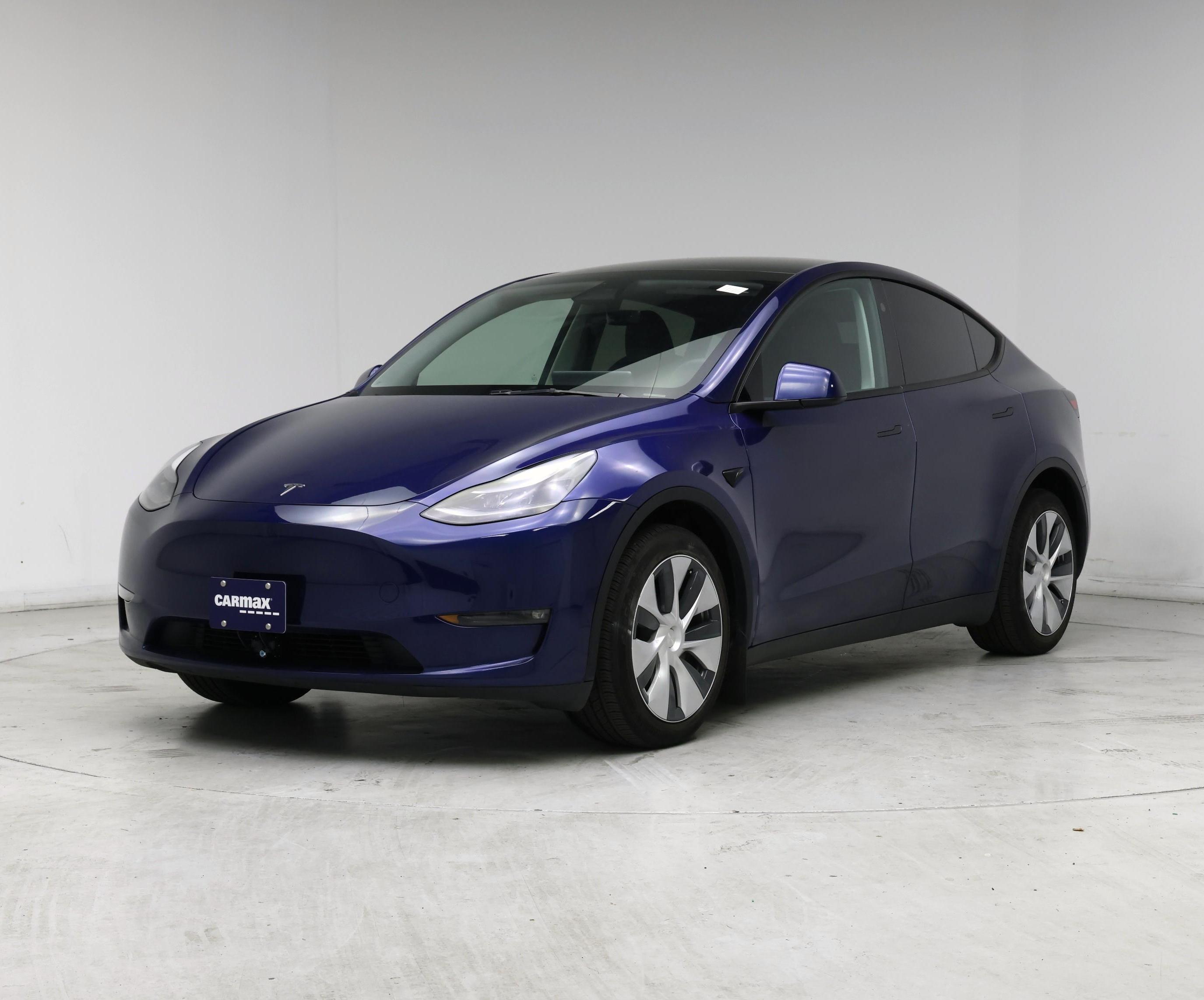 Thumbnail: 2023 Tesla Model Y - 4