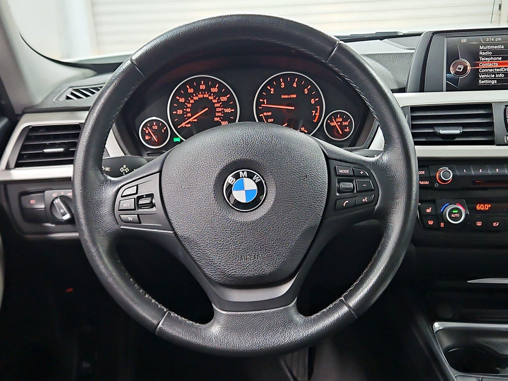 Thumbnail: 2015 BMW 3 Series - 10
