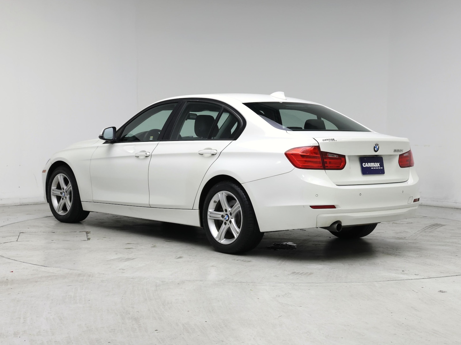 2015 BMW 3 Series 320i - Photo 3
