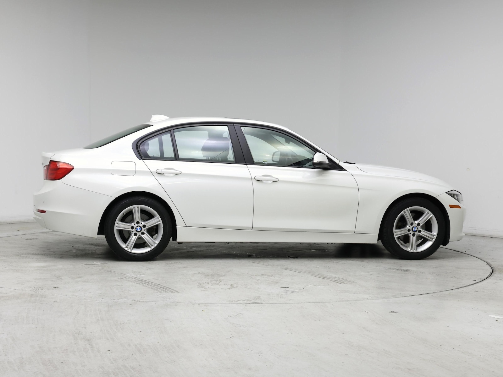 2015 BMW 3 Series 320i - Photo 8