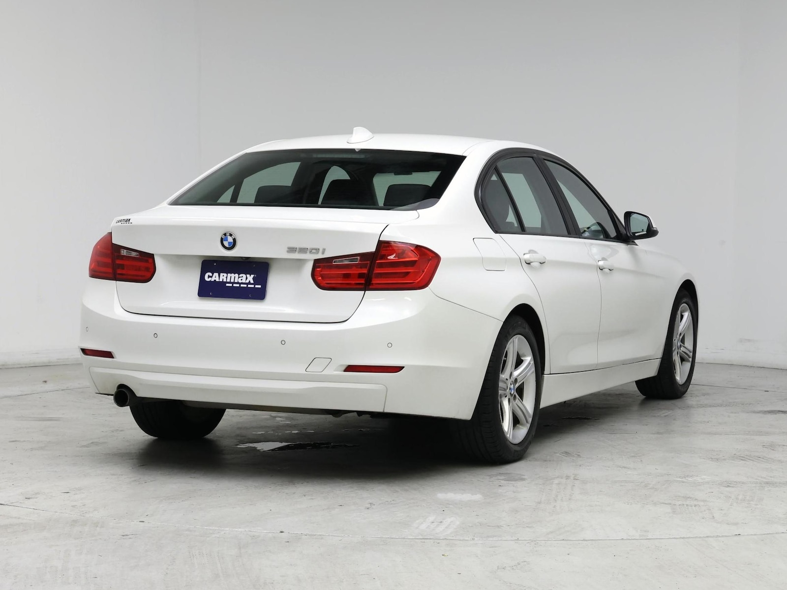 2015 BMW 3 Series 320i - Photo 9