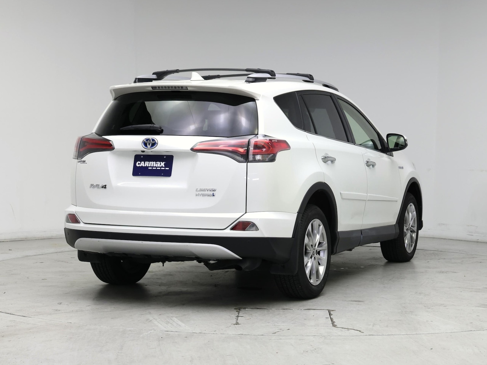 2016 Toyota RAV4 Limited - Photo 9