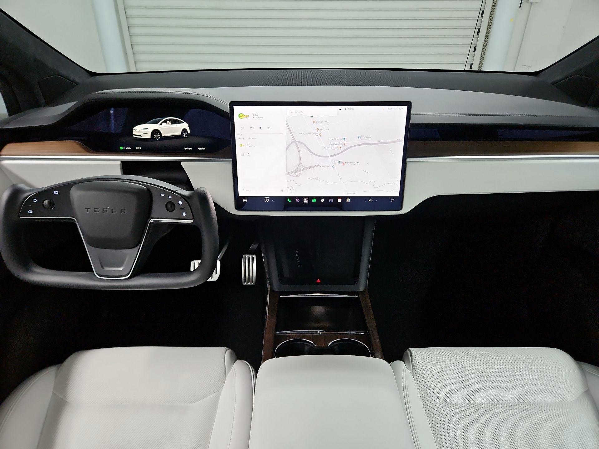 Thumbnail: 2023 Tesla Model X - 9