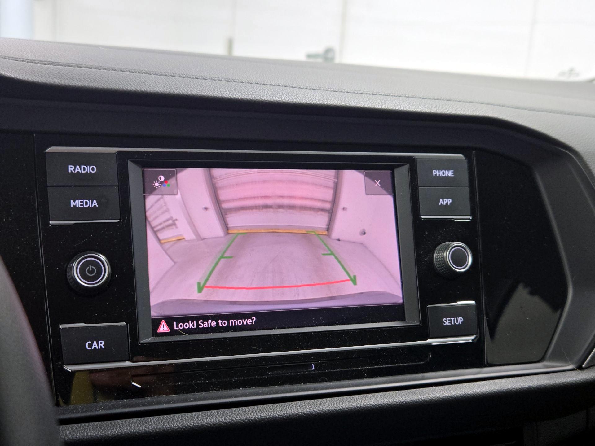 Thumbnail: 2019 Volkswagen Jetta - 14