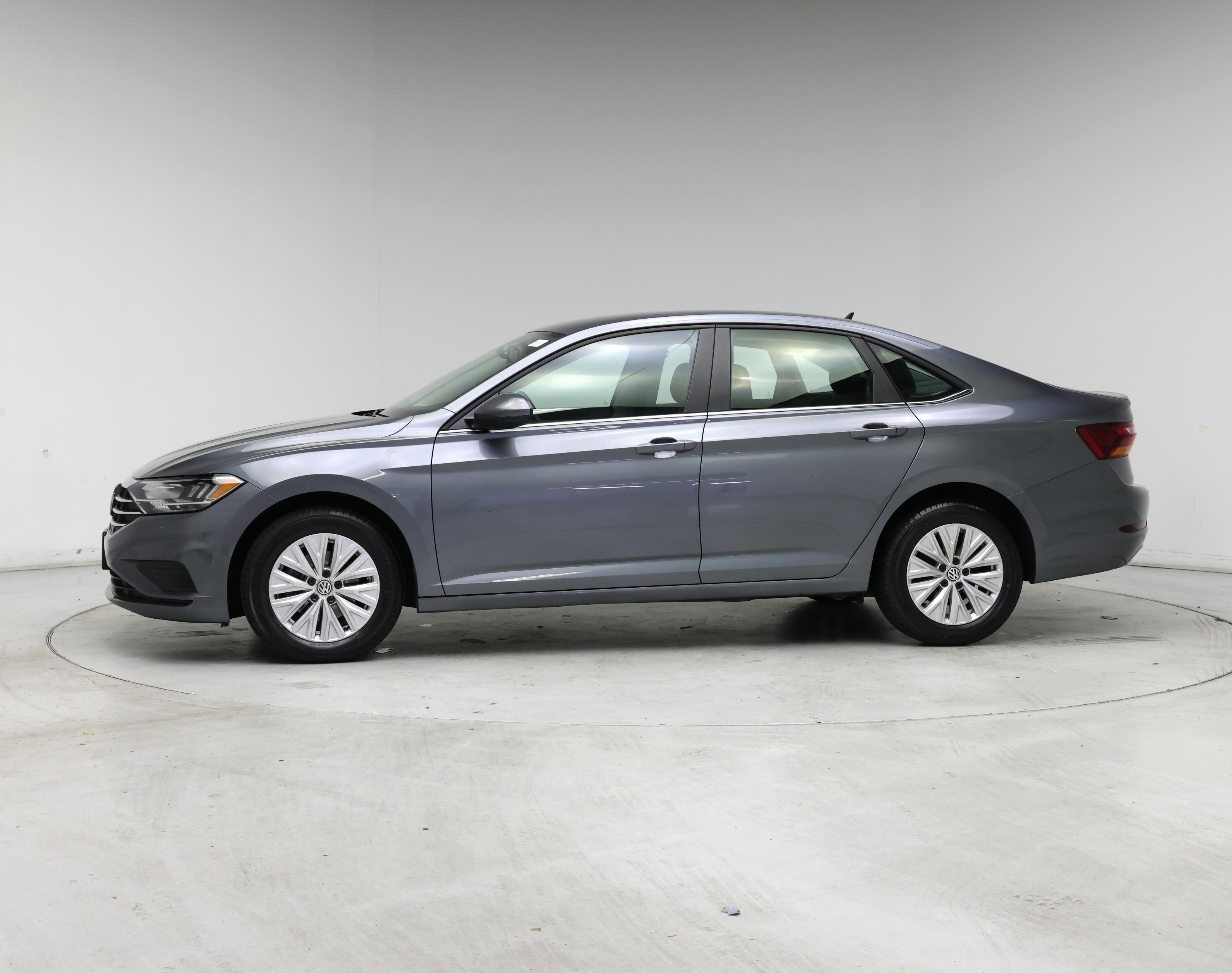 Thumbnail: 2019 Volkswagen Jetta - 3