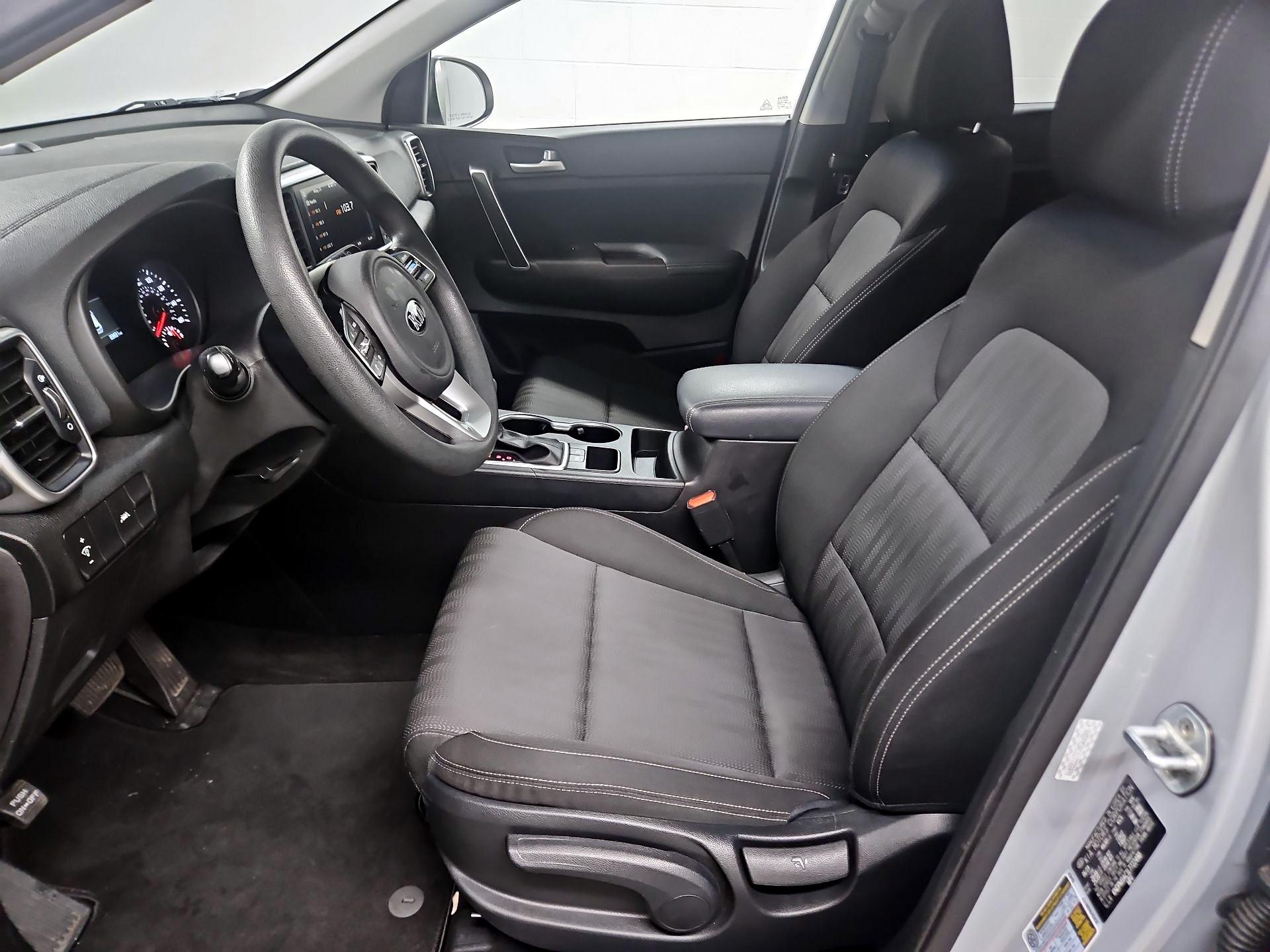 Thumbnail: 2020 Kia Sportage - 11