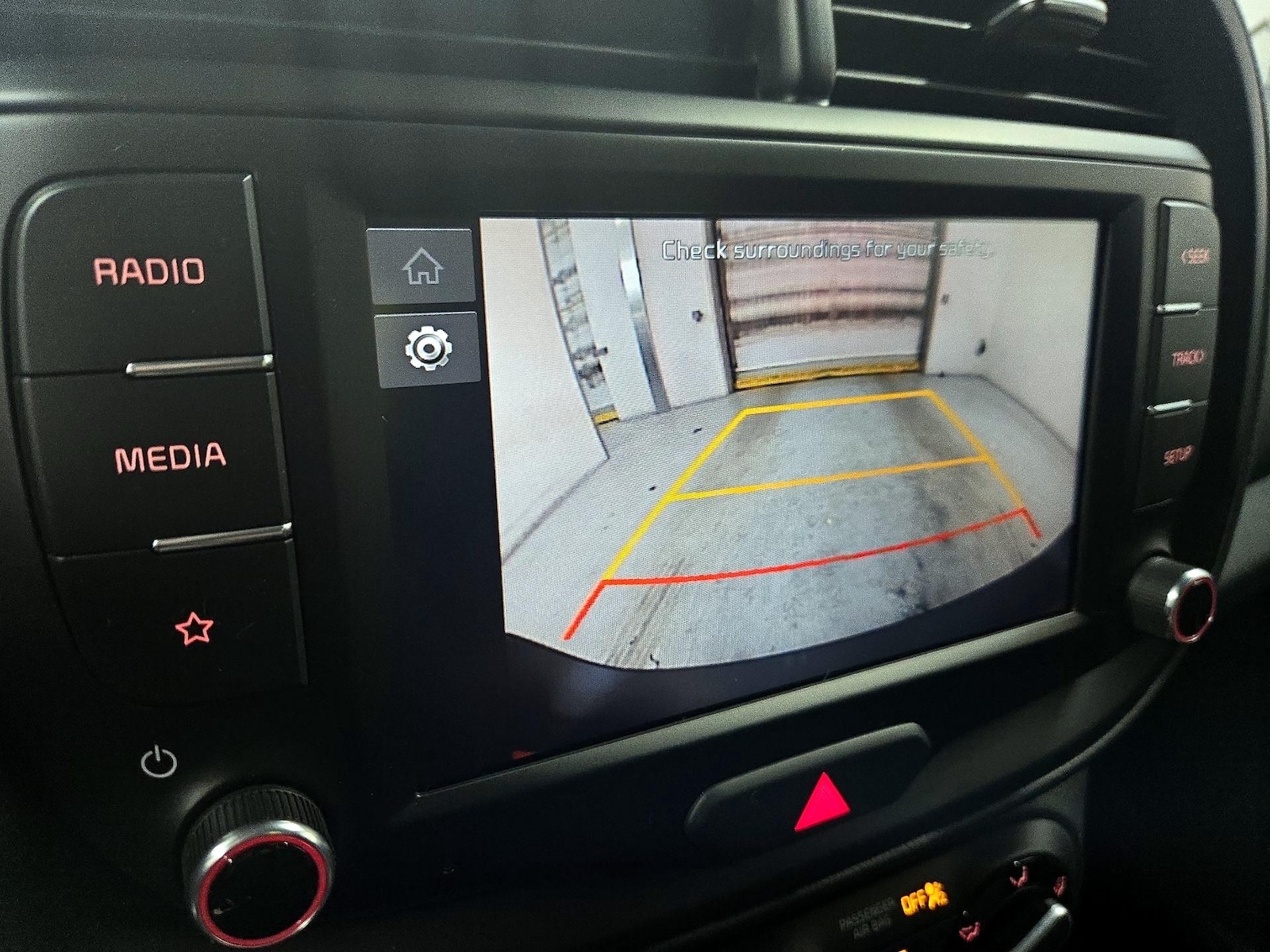 2022 Kia Soul LX - Photo 15