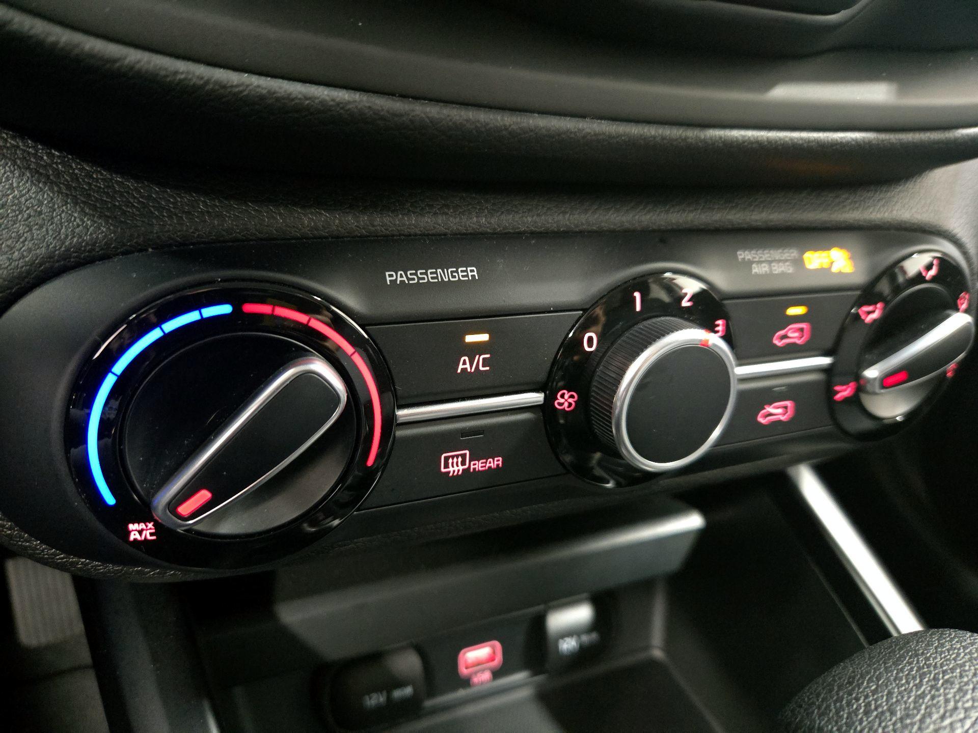 Thumbnail: 2022 Kia Soul - 16
