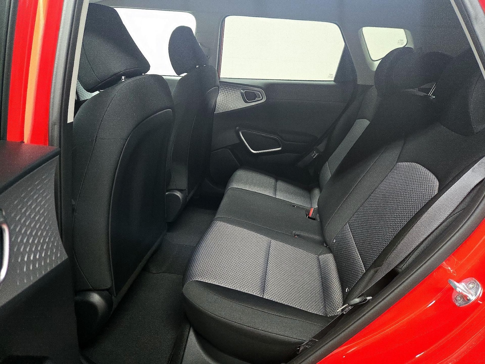 2022 Kia Soul LX - Photo 20