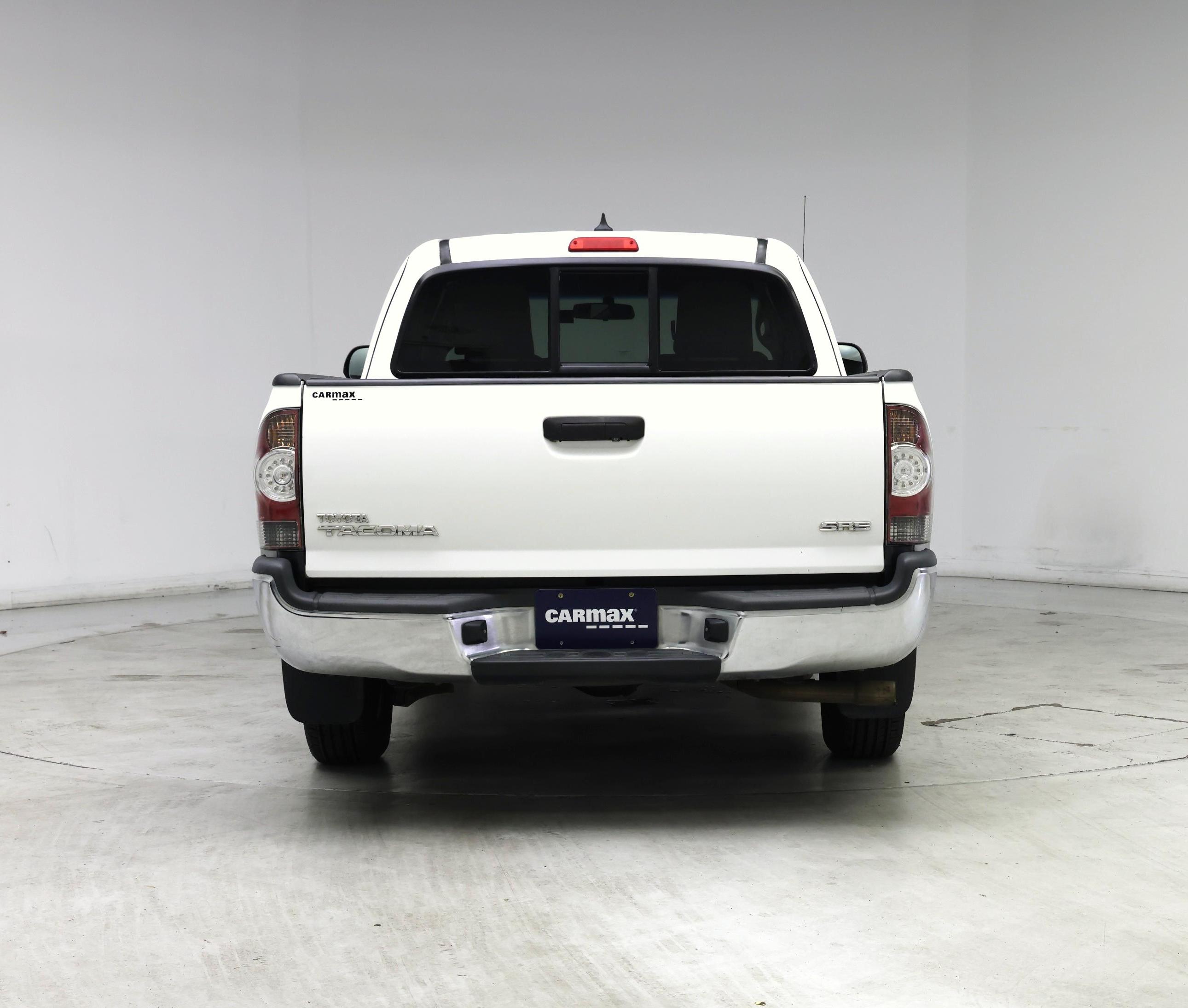 Thumbnail: 2014 Toyota Tacoma - 6