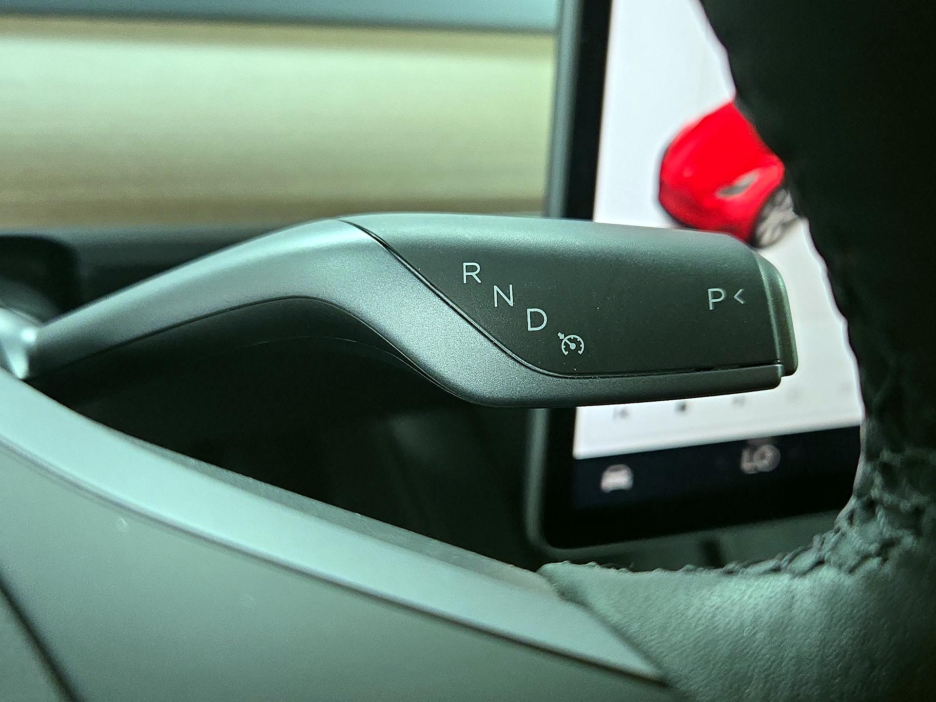 Thumbnail: 2022 Tesla Model Y - 17