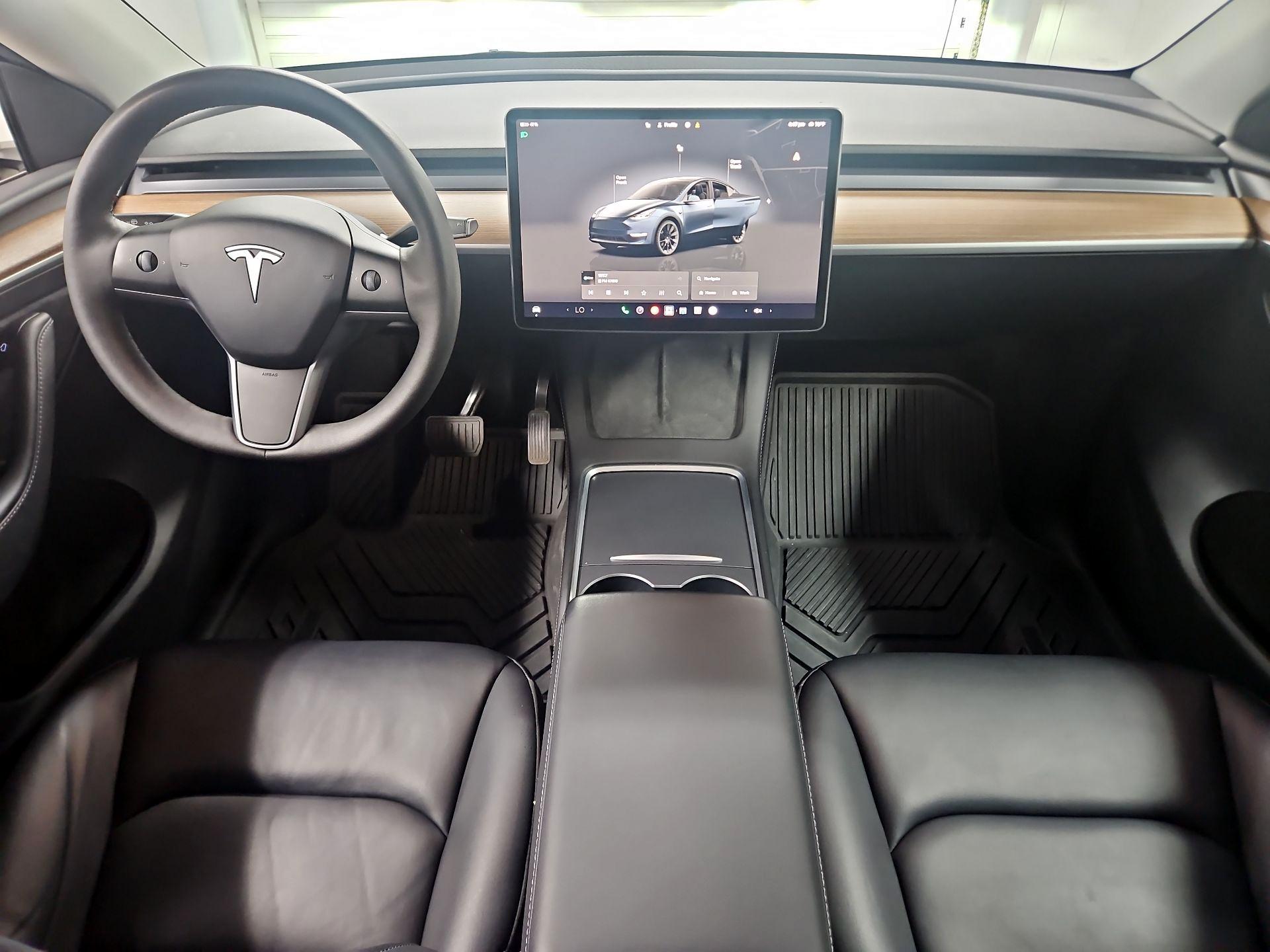 Thumbnail: 2024 Tesla Model Y - 9