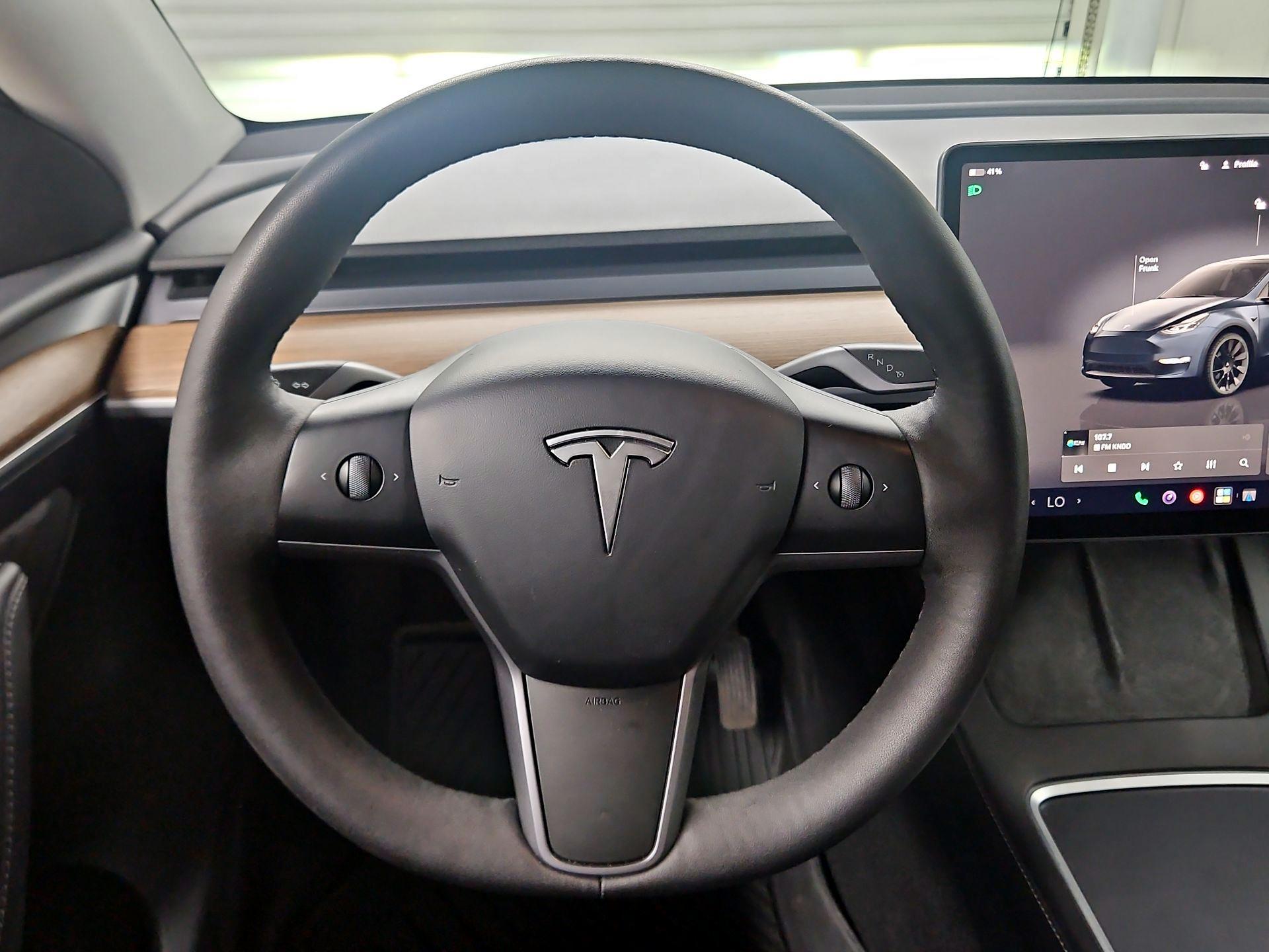Thumbnail: 2024 Tesla Model Y - 10
