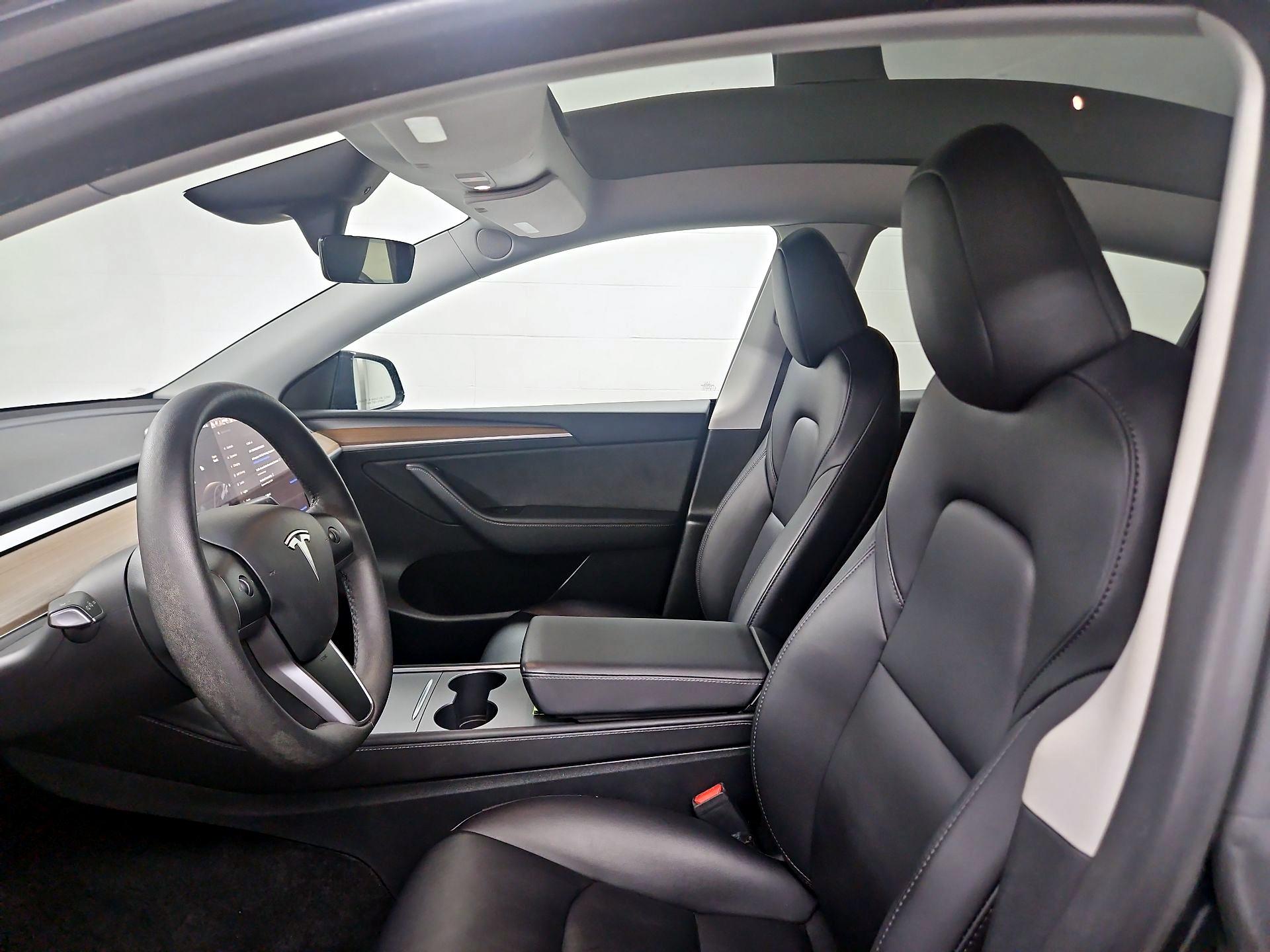 Thumbnail: 2024 Tesla Model Y - 19