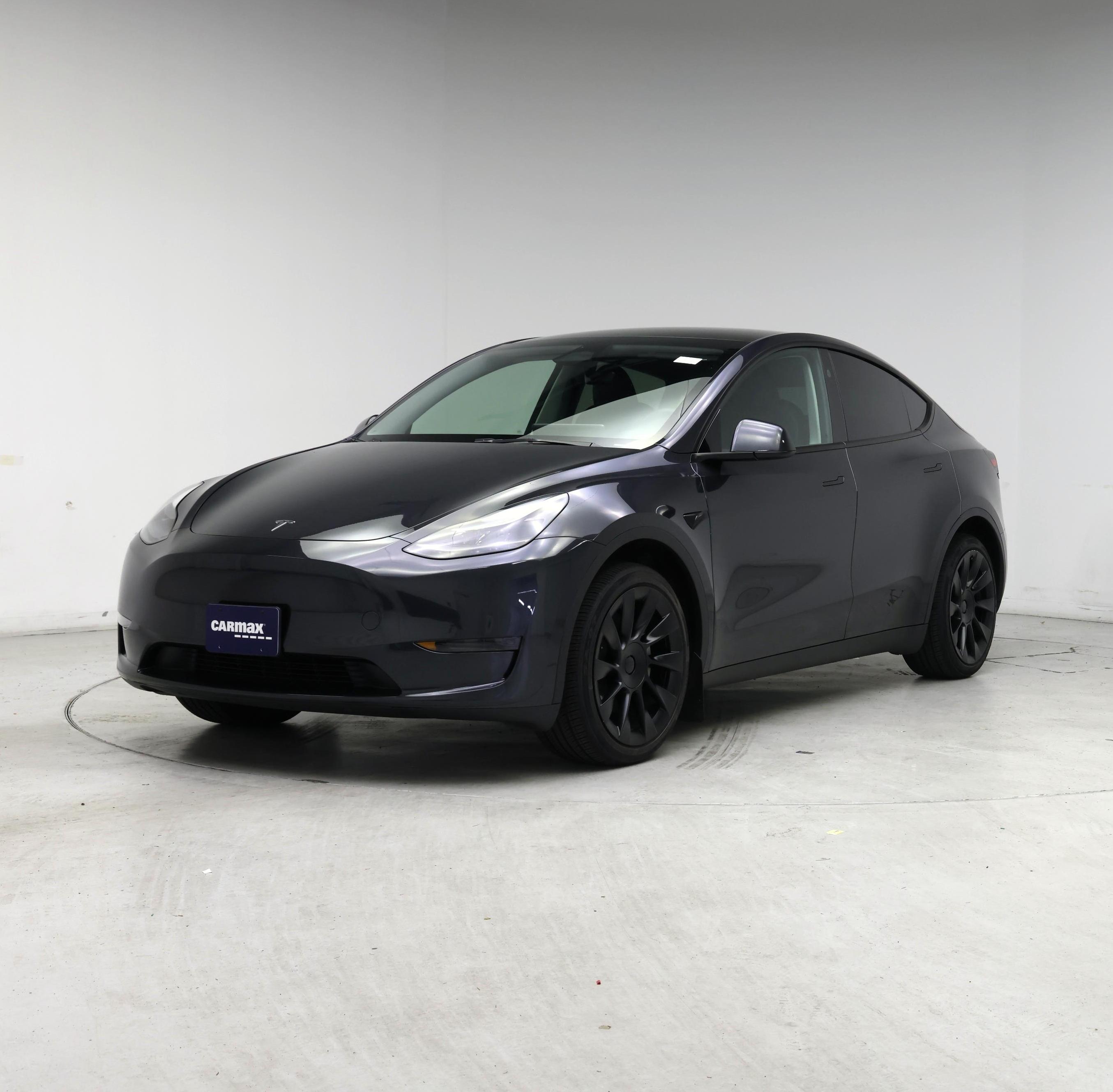 Thumbnail: 2024 Tesla Model Y - 4