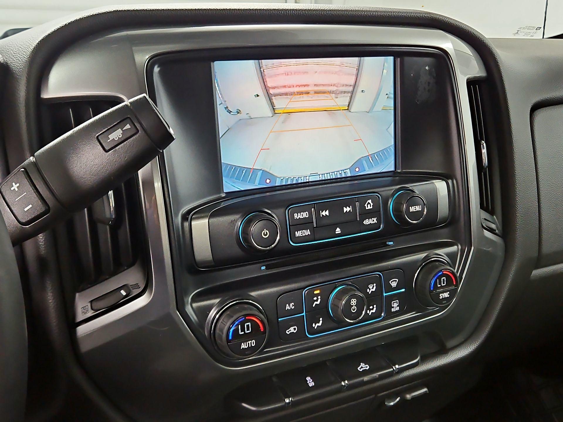 Thumbnail: 2016 Chevrolet Silverado 1500 - 14