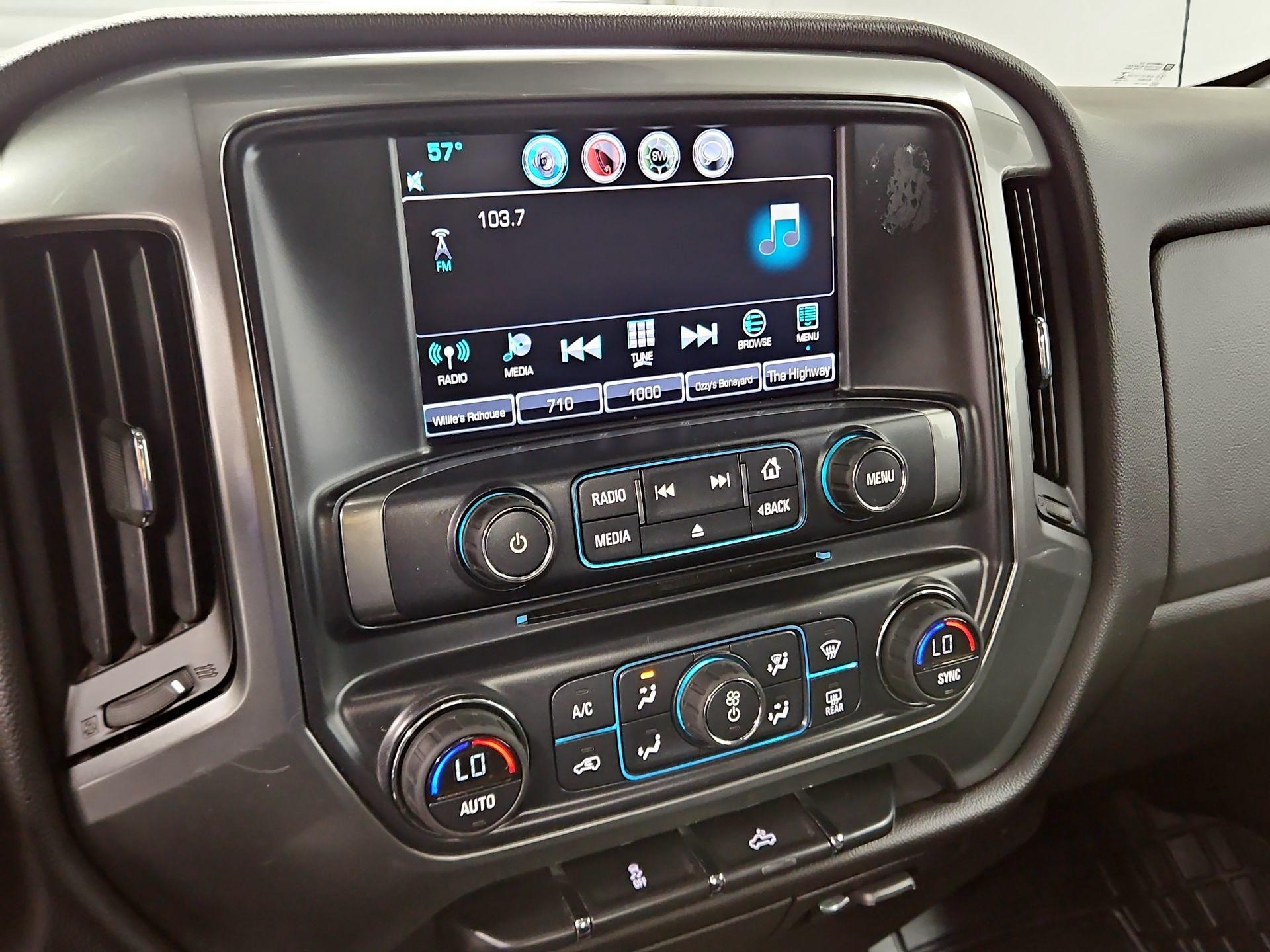 Thumbnail: 2016 Chevrolet Silverado 1500 - 15