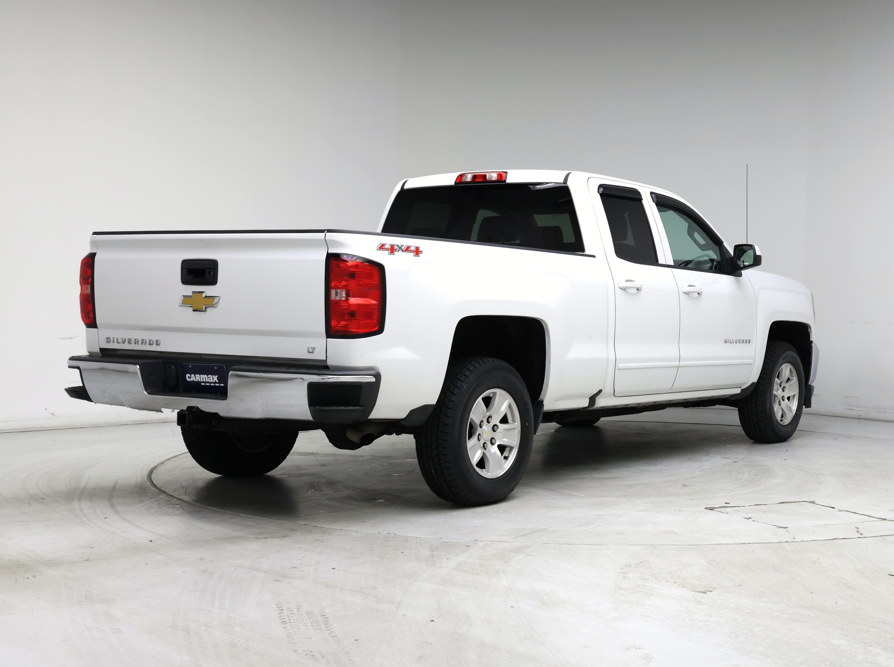 Thumbnail: 2016 Chevrolet Silverado 1500 - 8
