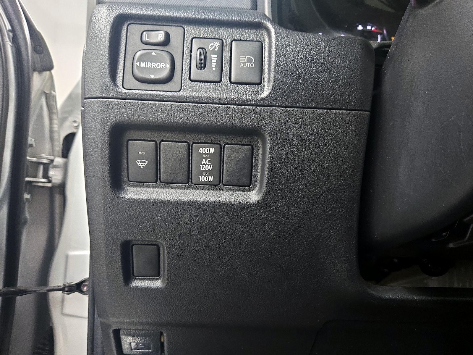 2021 Toyota 4Runner Off-Road - Photo 14