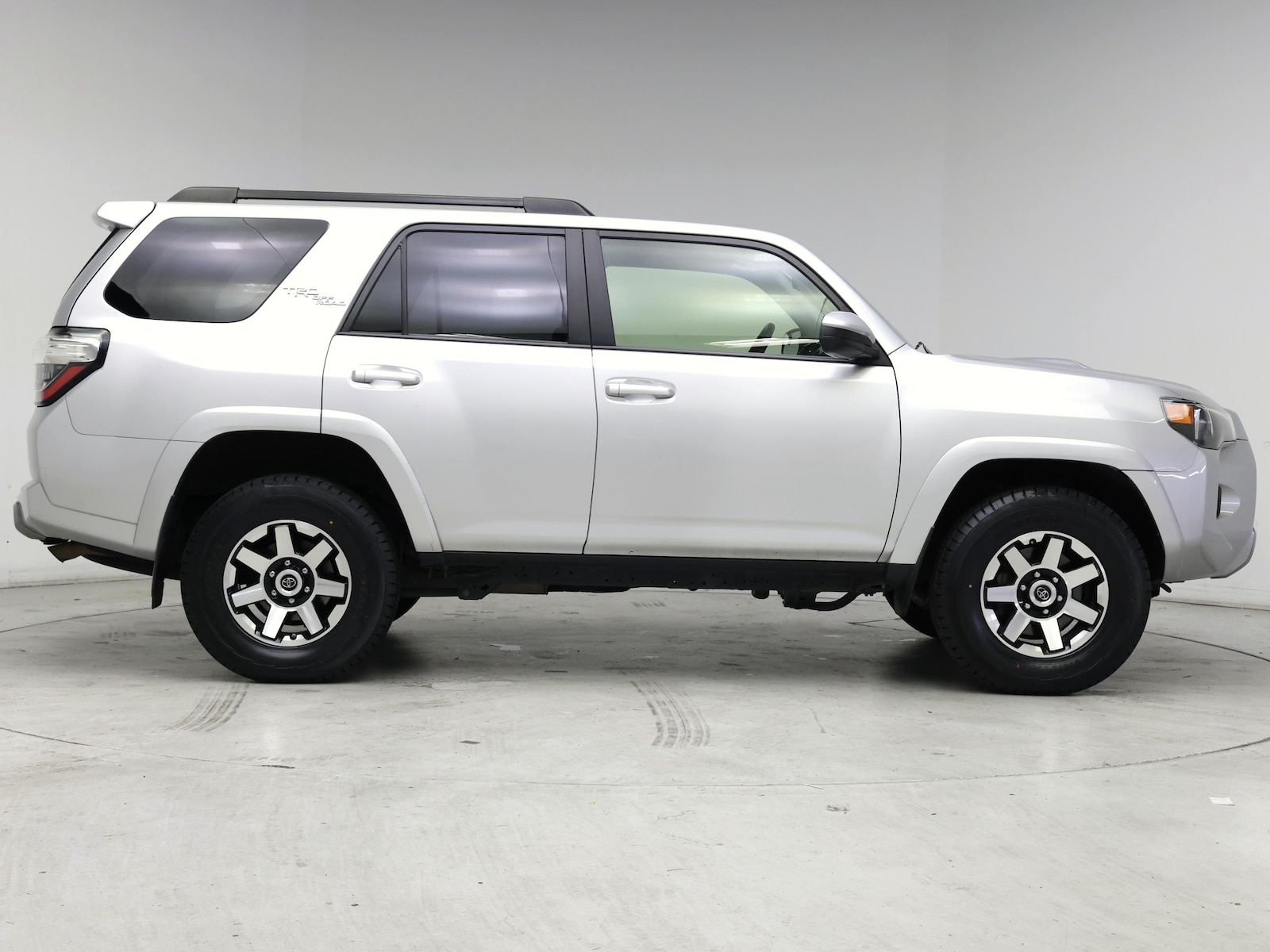 2021 Toyota 4Runner Off-Road - Photo 8