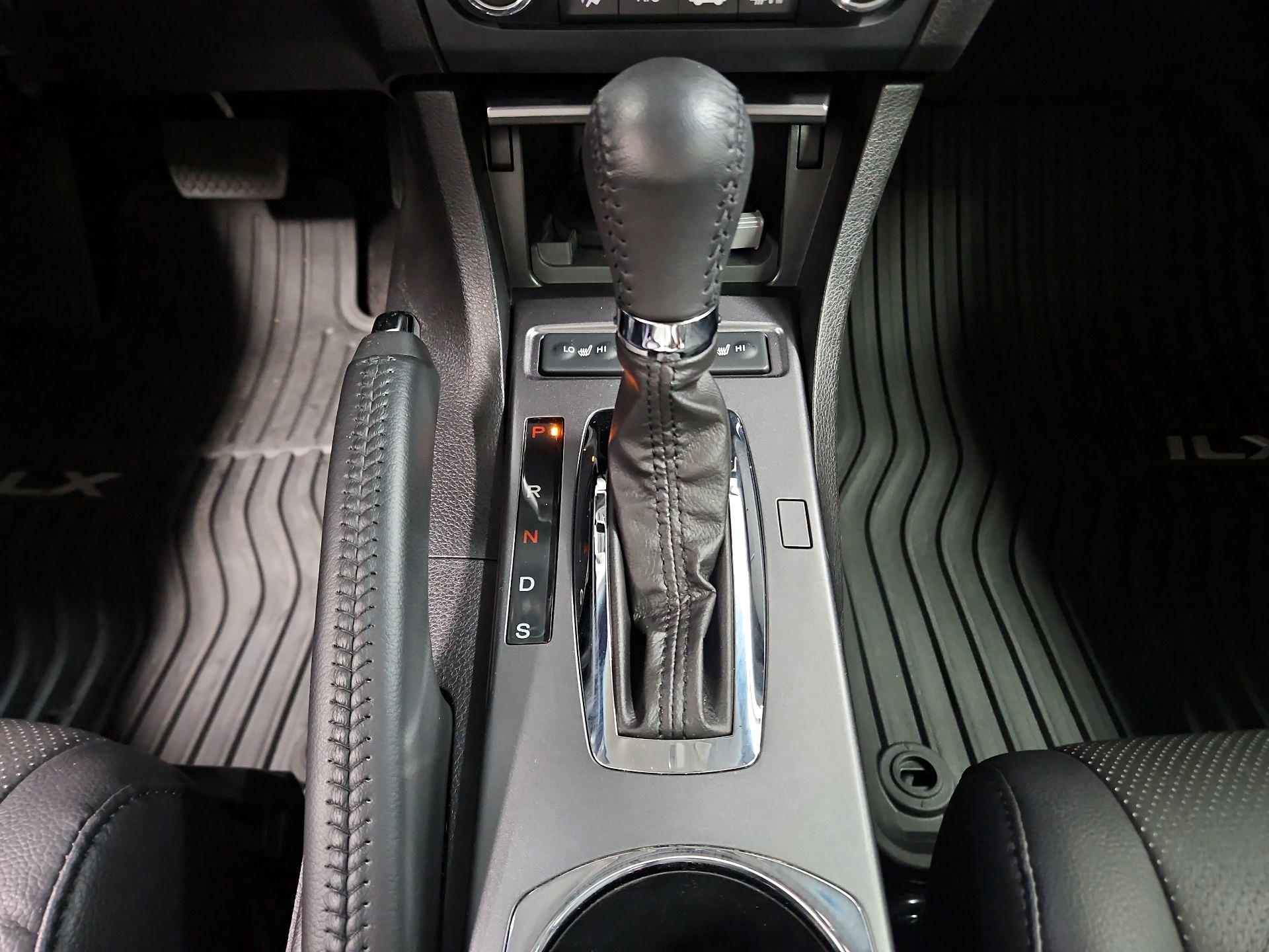 Thumbnail: 2015 Acura ILX - 18