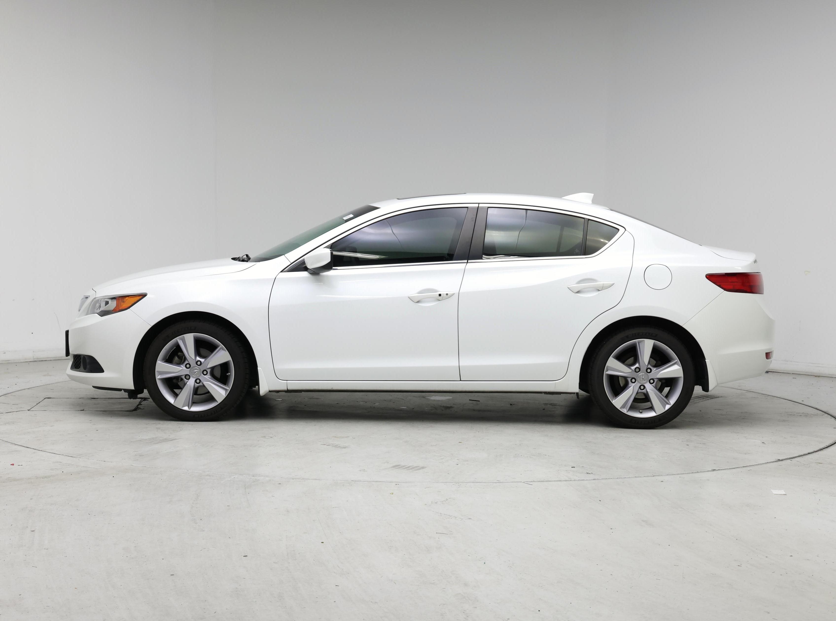 Thumbnail: 2015 Acura ILX - 3
